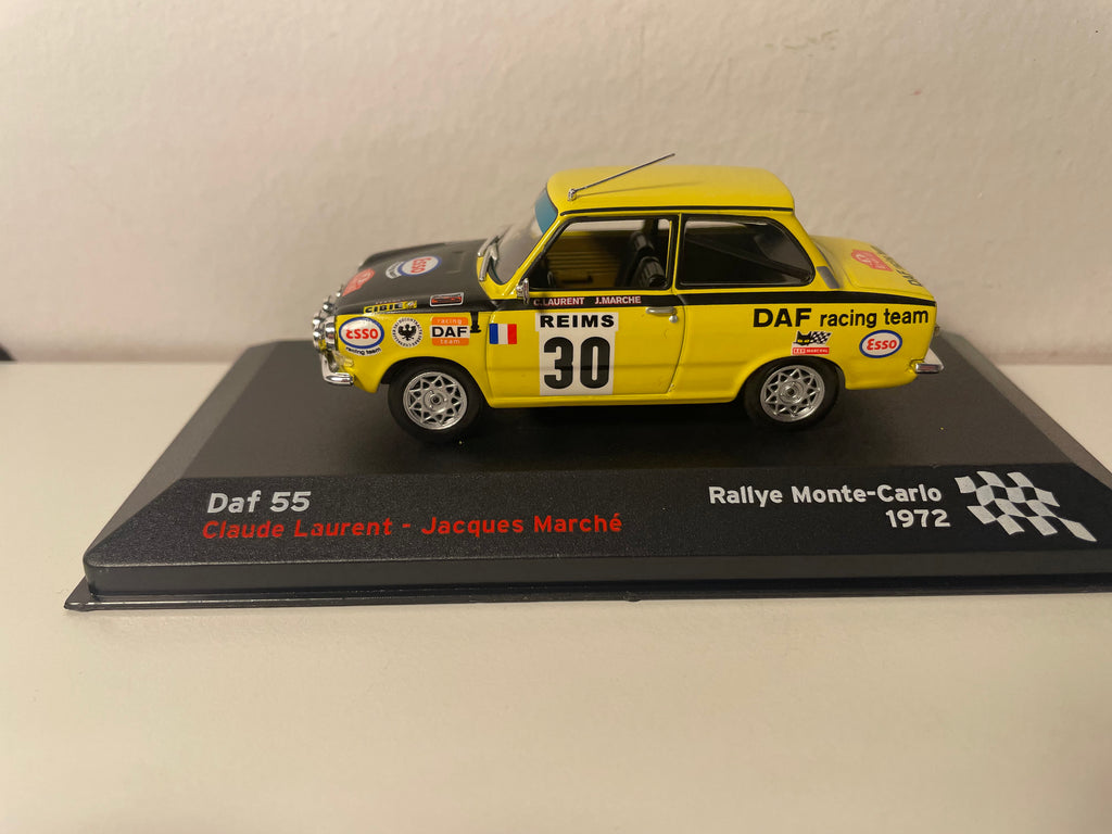 Daf 55 giel an schwaarz Nummer 30 - Monte-Carlo Rallye 1972