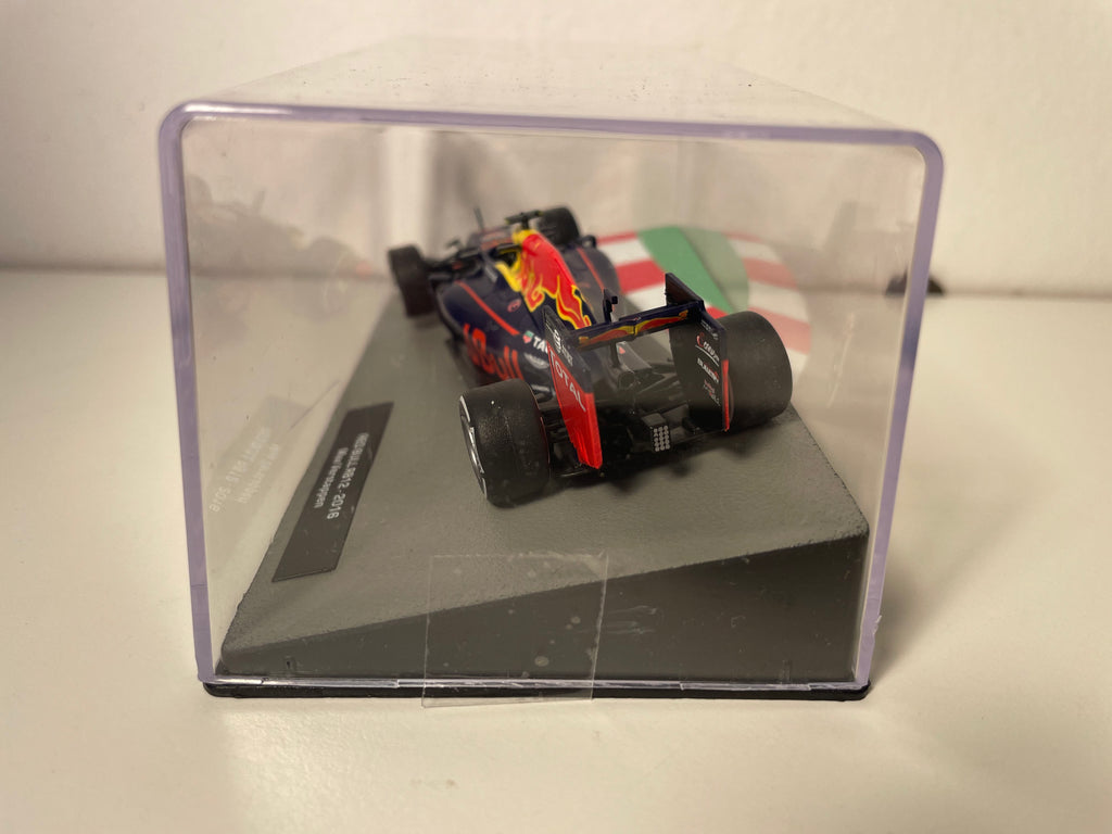 Red Bull RB12 blu scuro numero 33 - Formula 1 del 2016 (Max Verstappen)