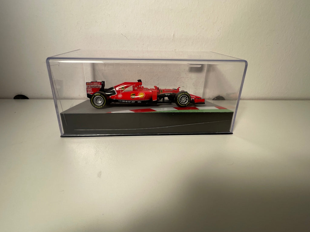Ferrari SF15-T-2015 rot Nummer 5 - Formel 1 - Großer Preis von Malaysia 2015