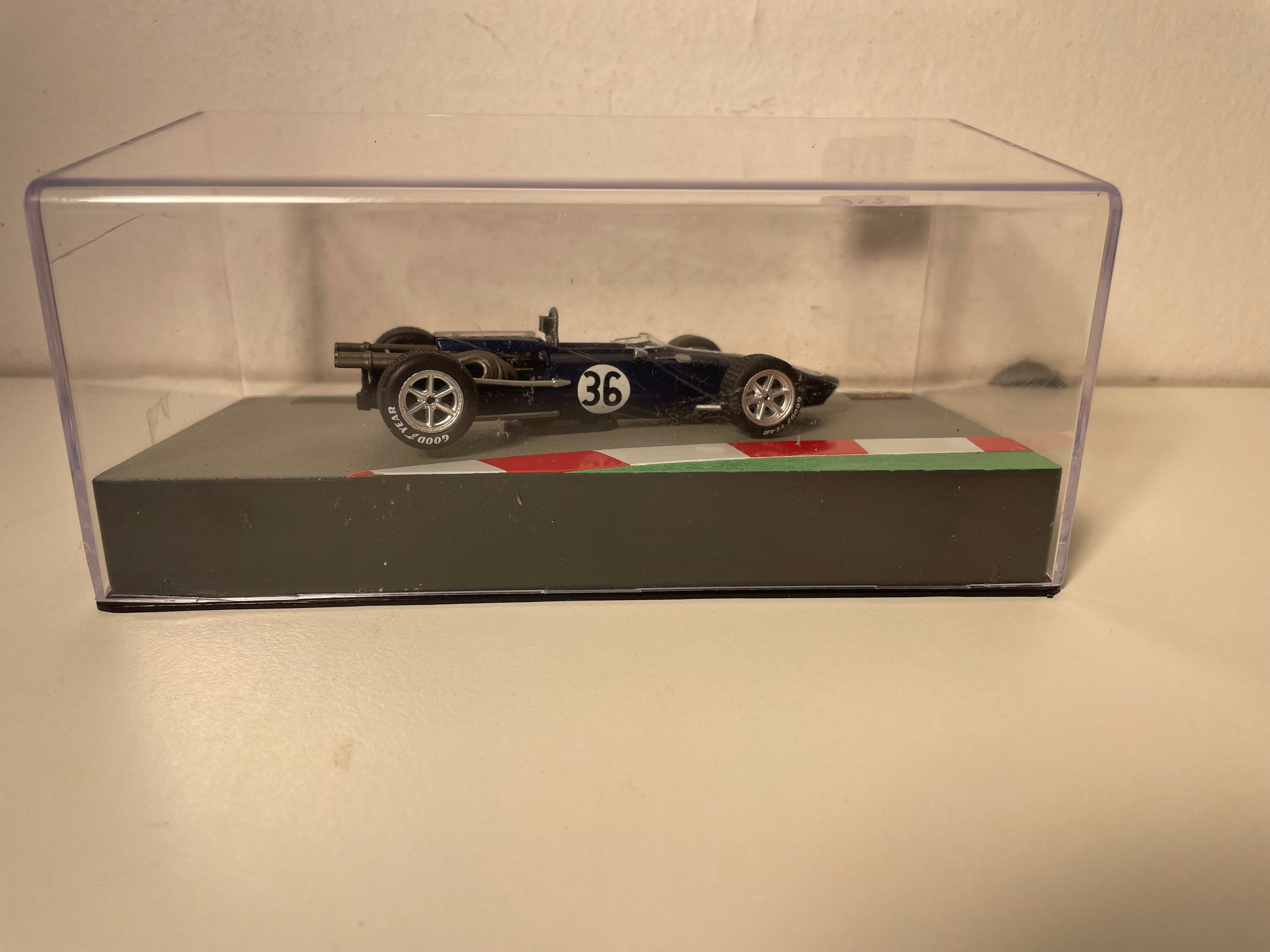Eagle MK1 niebieski ciemny numer 36 - Formuła 1 z 1967 roku (Dan Gurney)