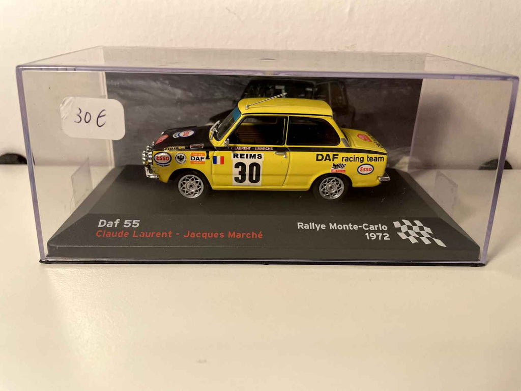 Daf 55 giel an schwaarz Nummer 30 - Monte-Carlo Rallye 1972
