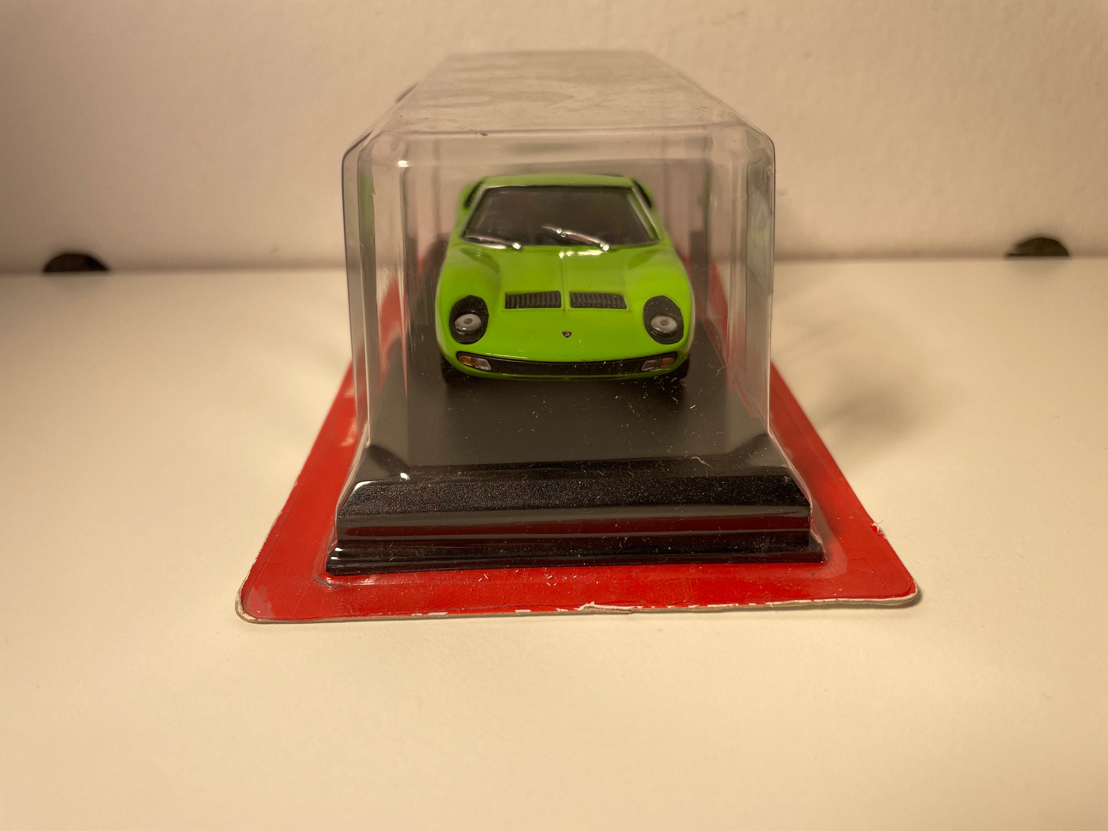 Lamborghini Miura verte de 1966 - Auto Plus