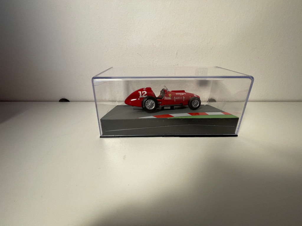 Ferrari 375 Indy número 12 de 1952 (Fórmula 1) - Gran Premio de las 500 Millas de Indianápolis