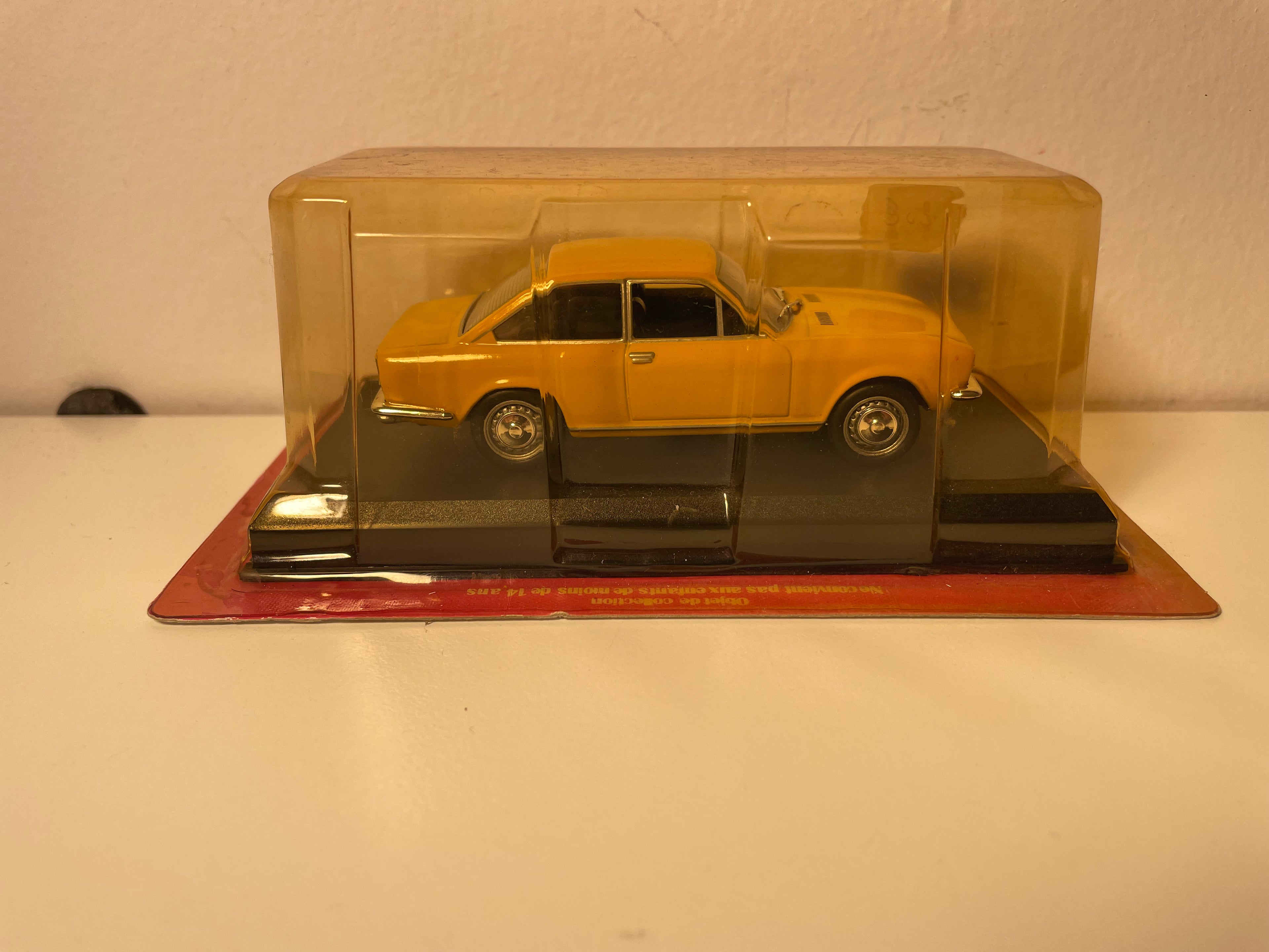 Fiat 124 Sport Orange Yellow of 1971 - Auto Plus