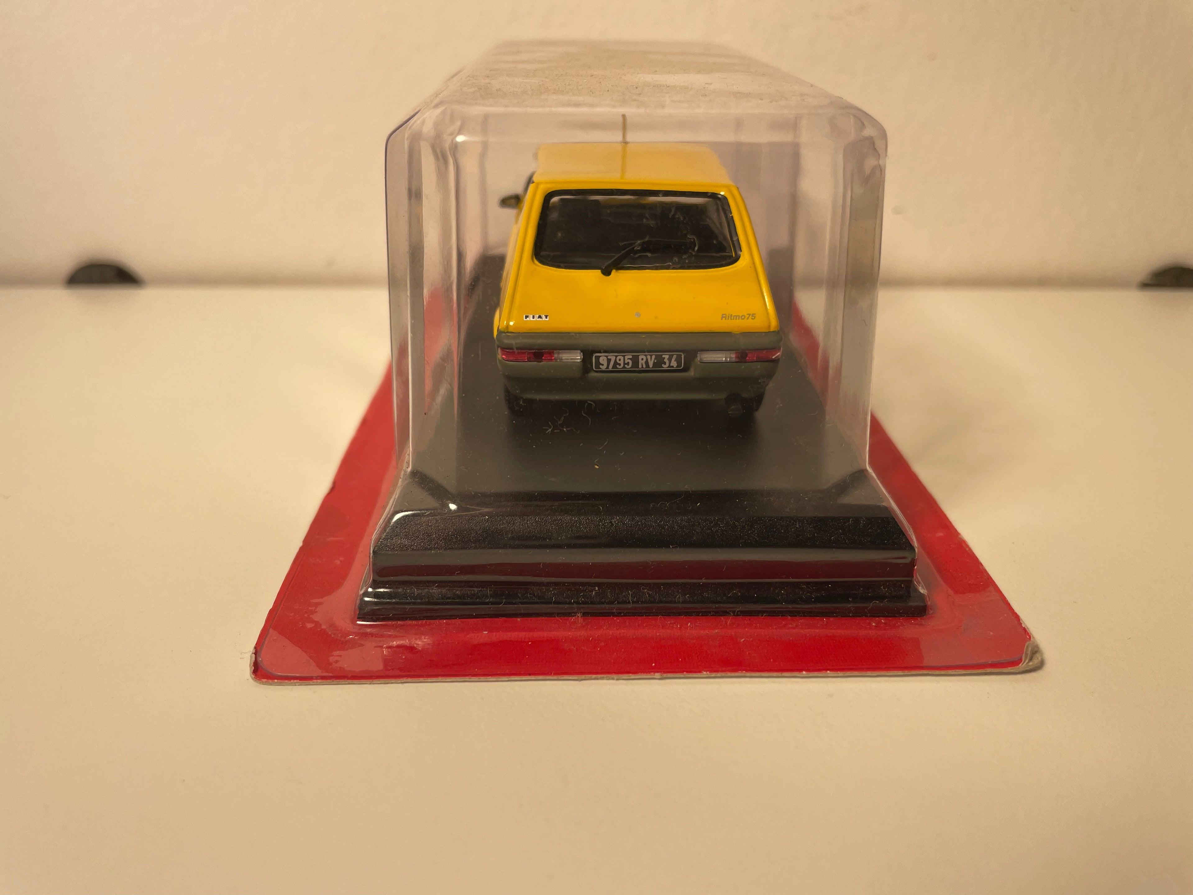 Fiat Ritmo giel aus 1979 - Auto Plus