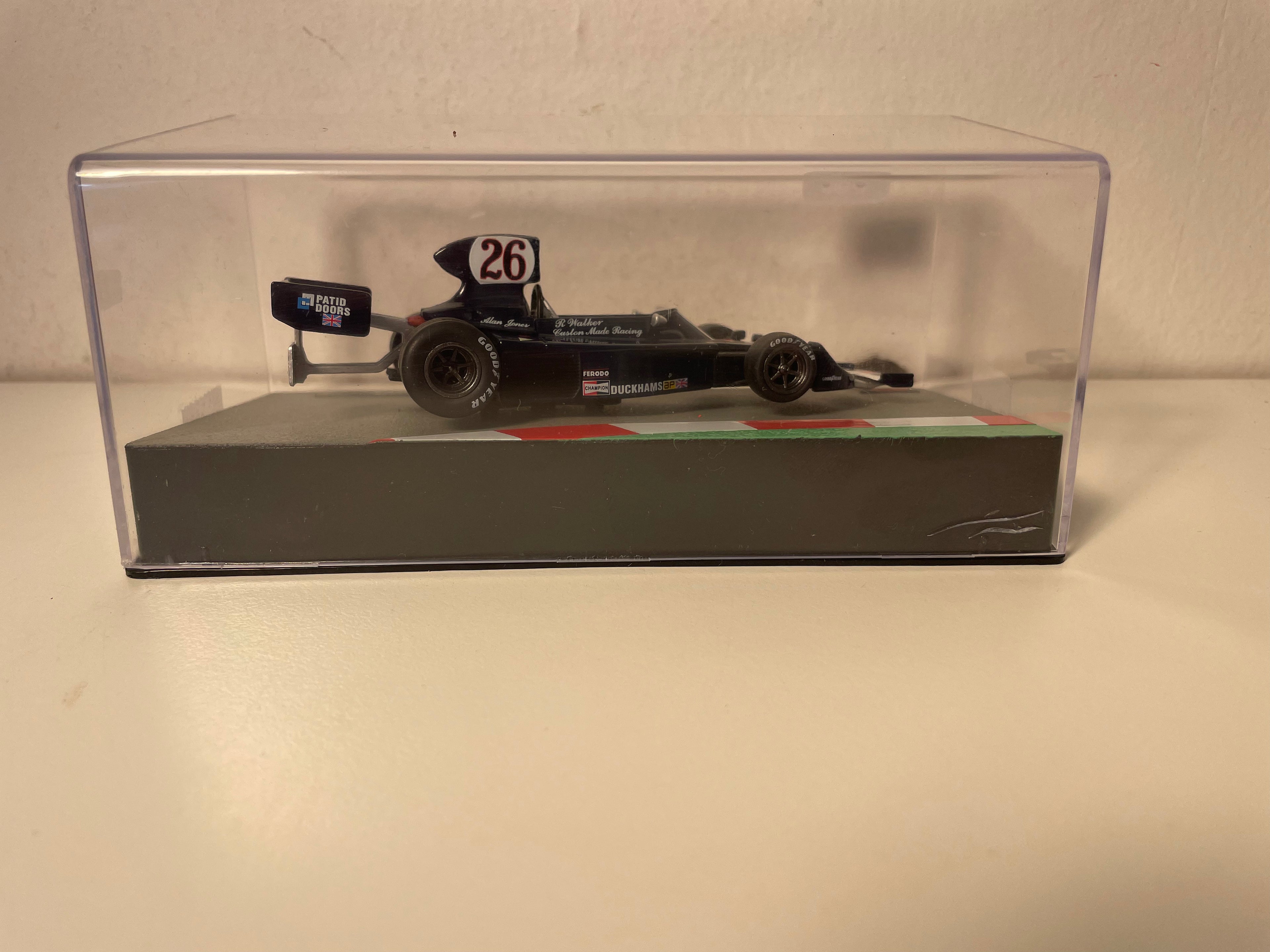 Hesketh 308b dunkelblau Nummer 26 von 1975 (Formel 1) - Monaco Grand Prix