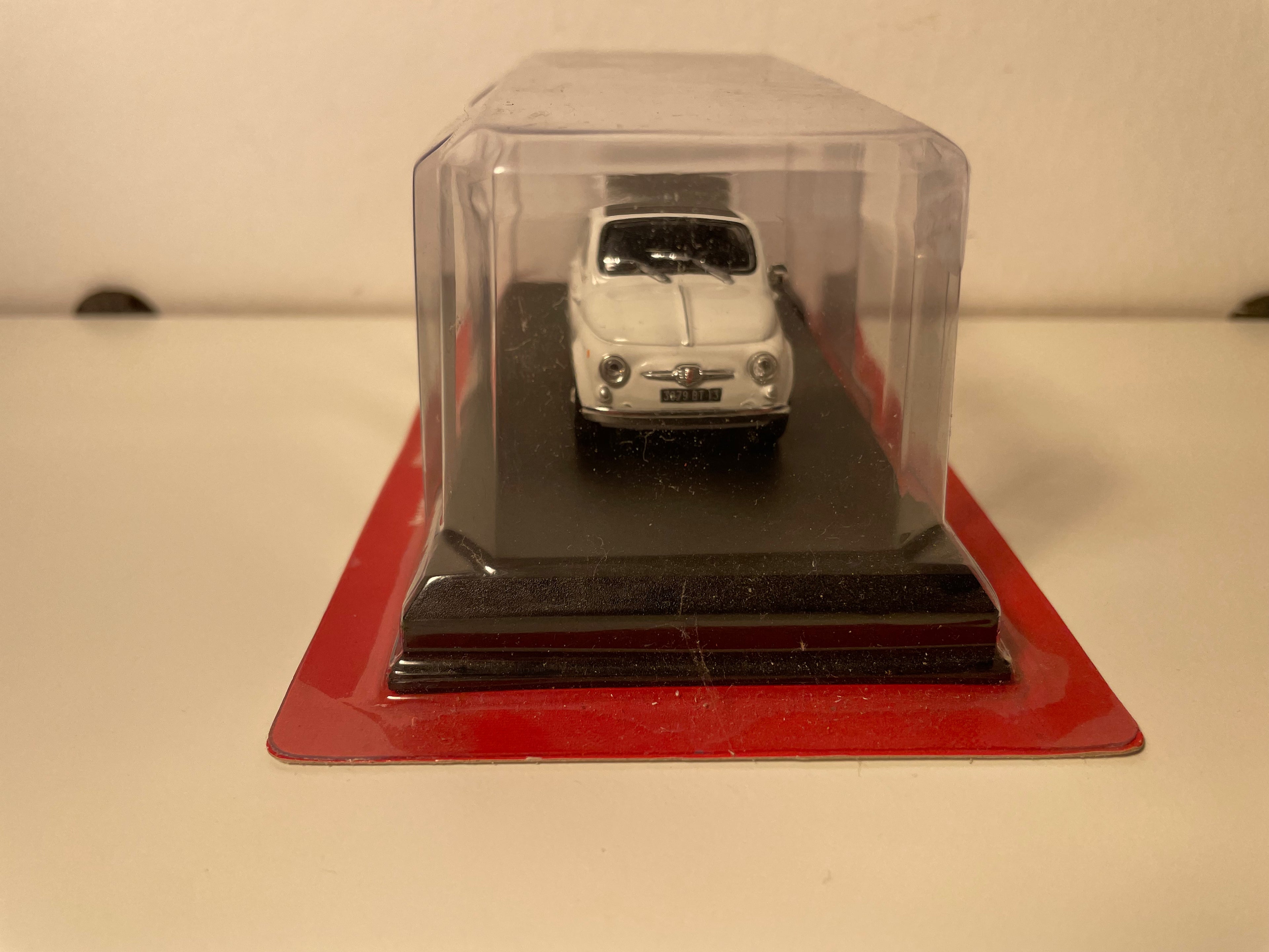 Fiat 500D bianca del 1960 - Auto Plus