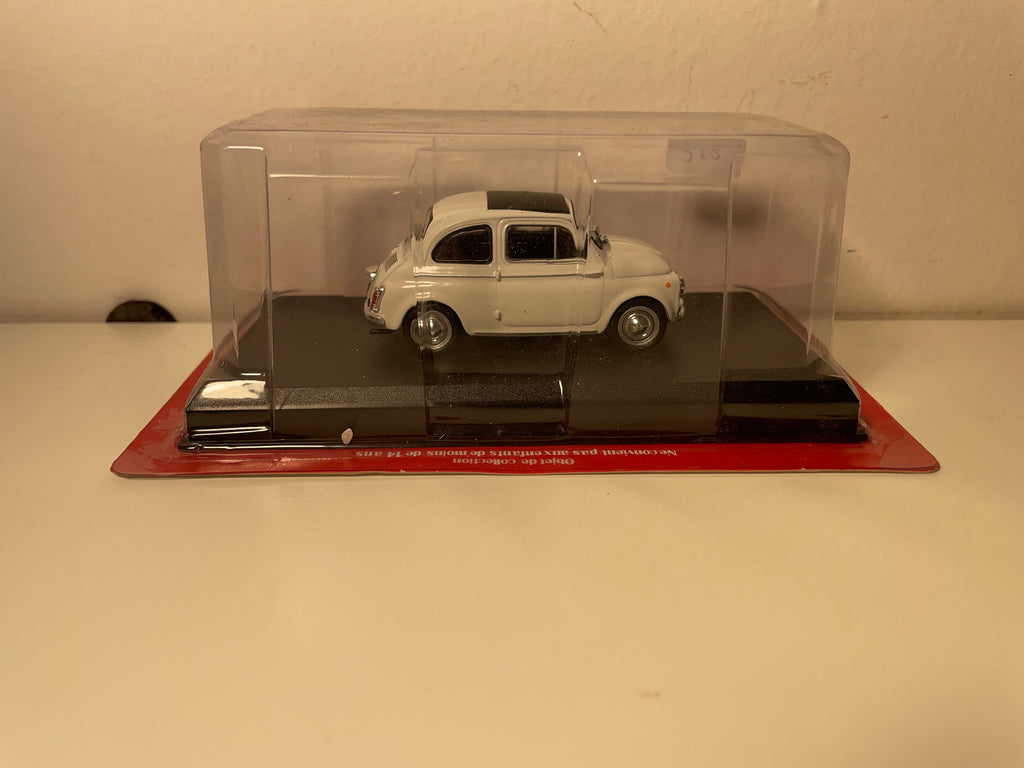 Fiat 500D bianca del 1960 - Auto Plus
