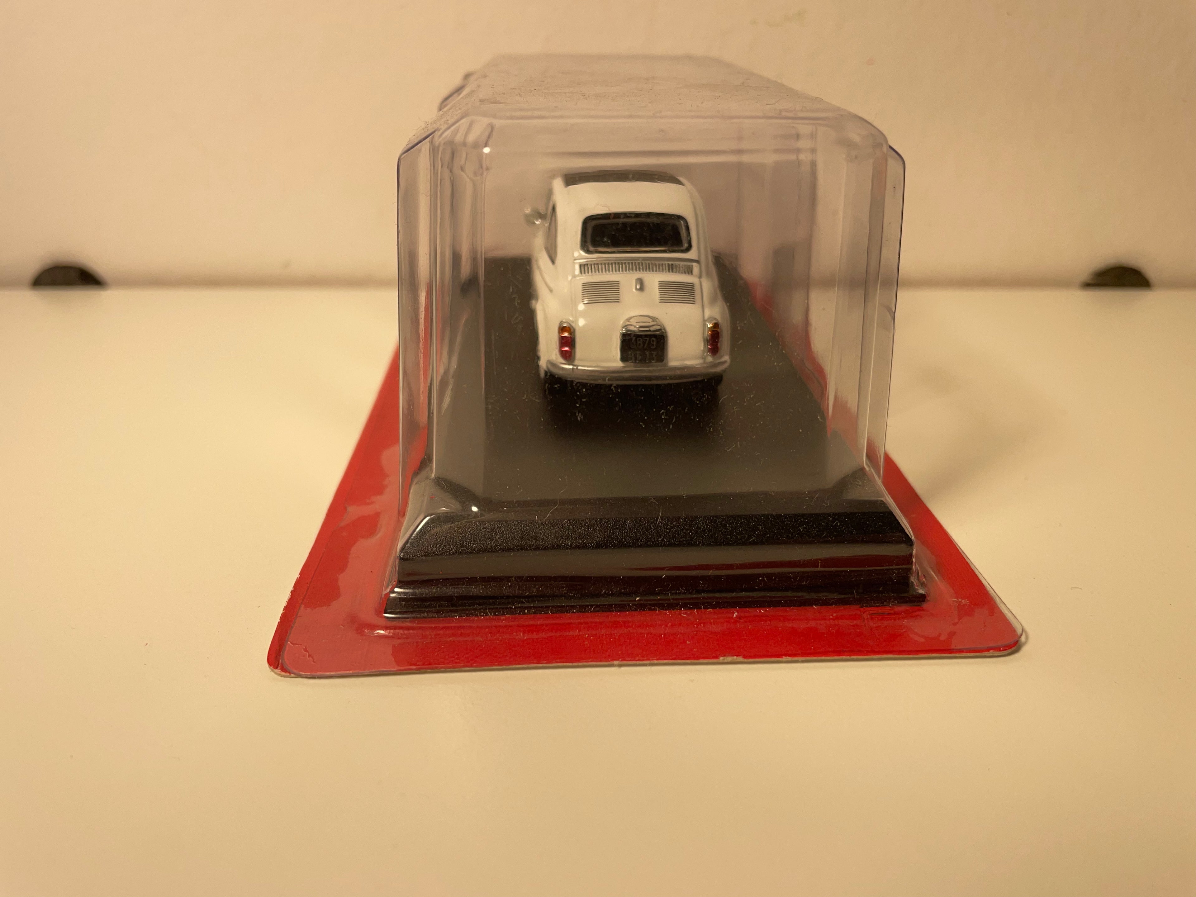 Fiat 500D bianca del 1960 - Auto Plus