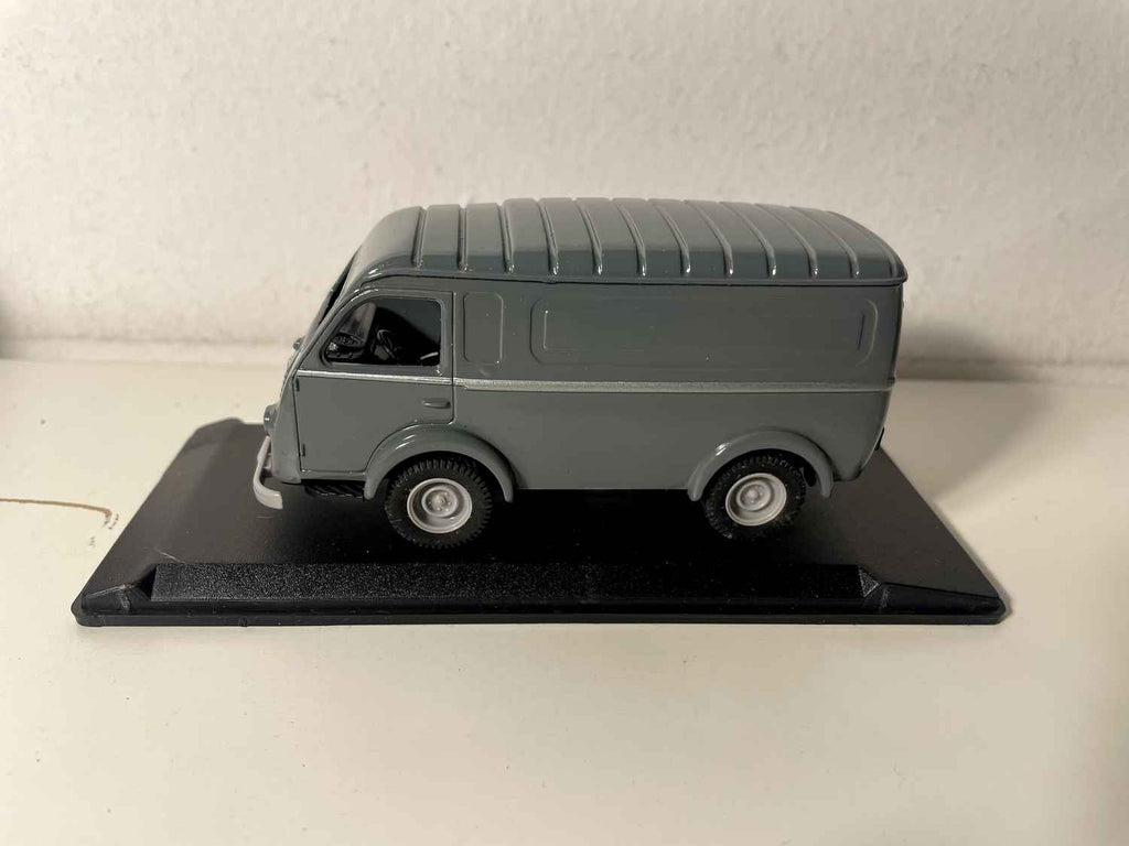 Renault 1000 kg gris avec jantes grises - ELIGOR référence 1450