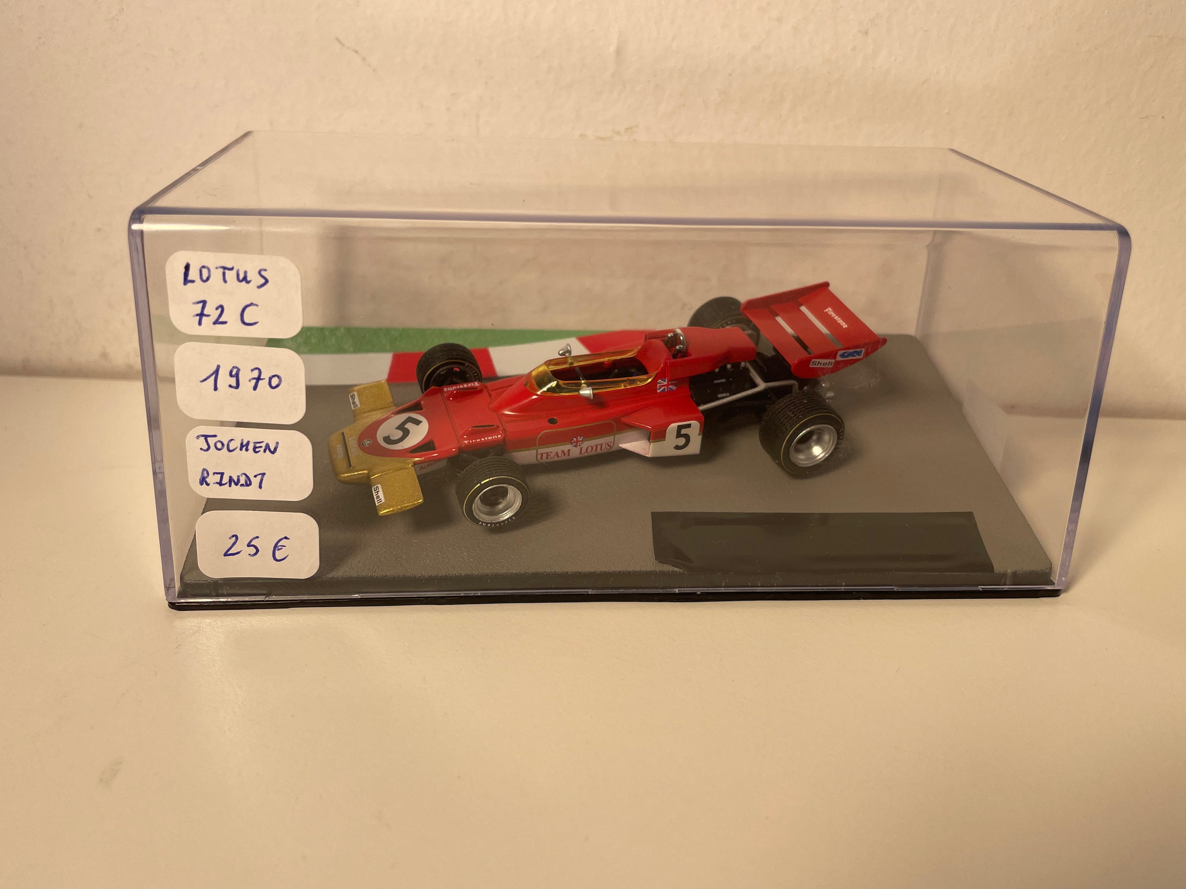 Lotus 72C vermelho número 5 - Fórmula 1 de 1970 (Jochen Rindt)