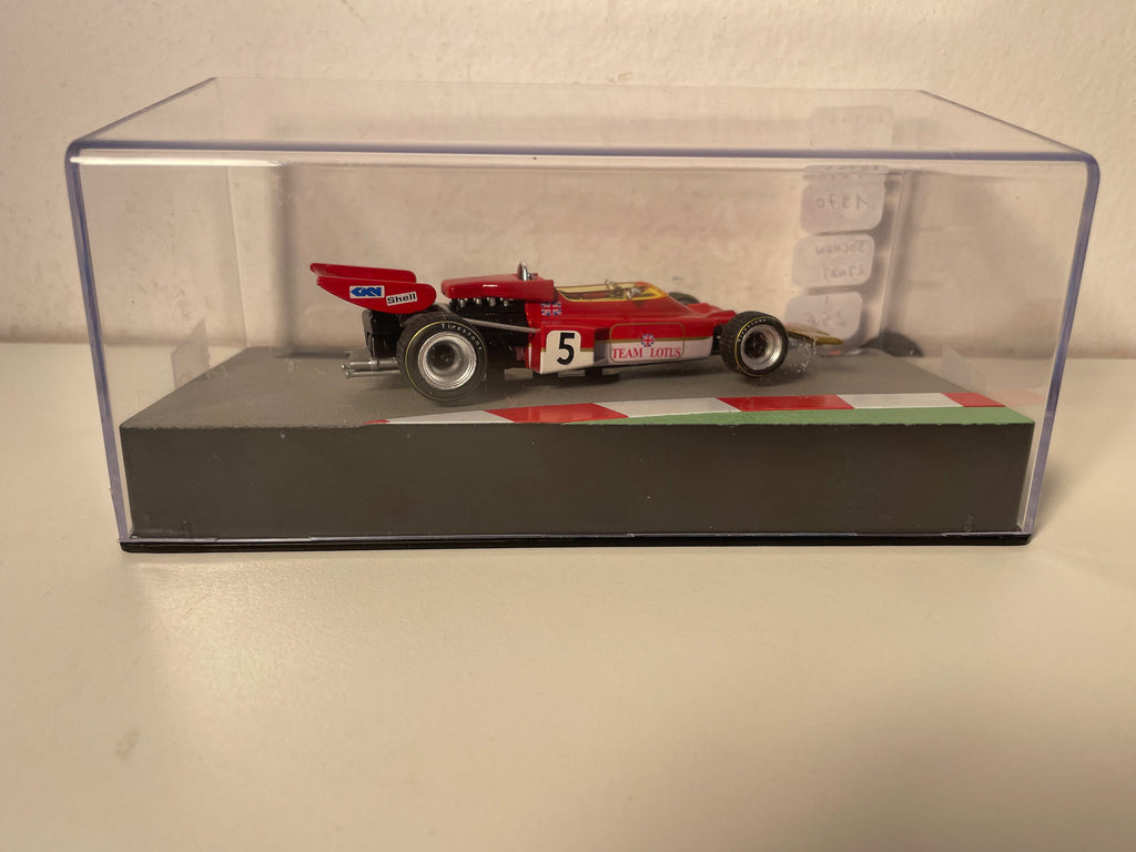 Lotus 72C vermelho número 5 - Fórmula 1 de 1970 (Jochen Rindt)