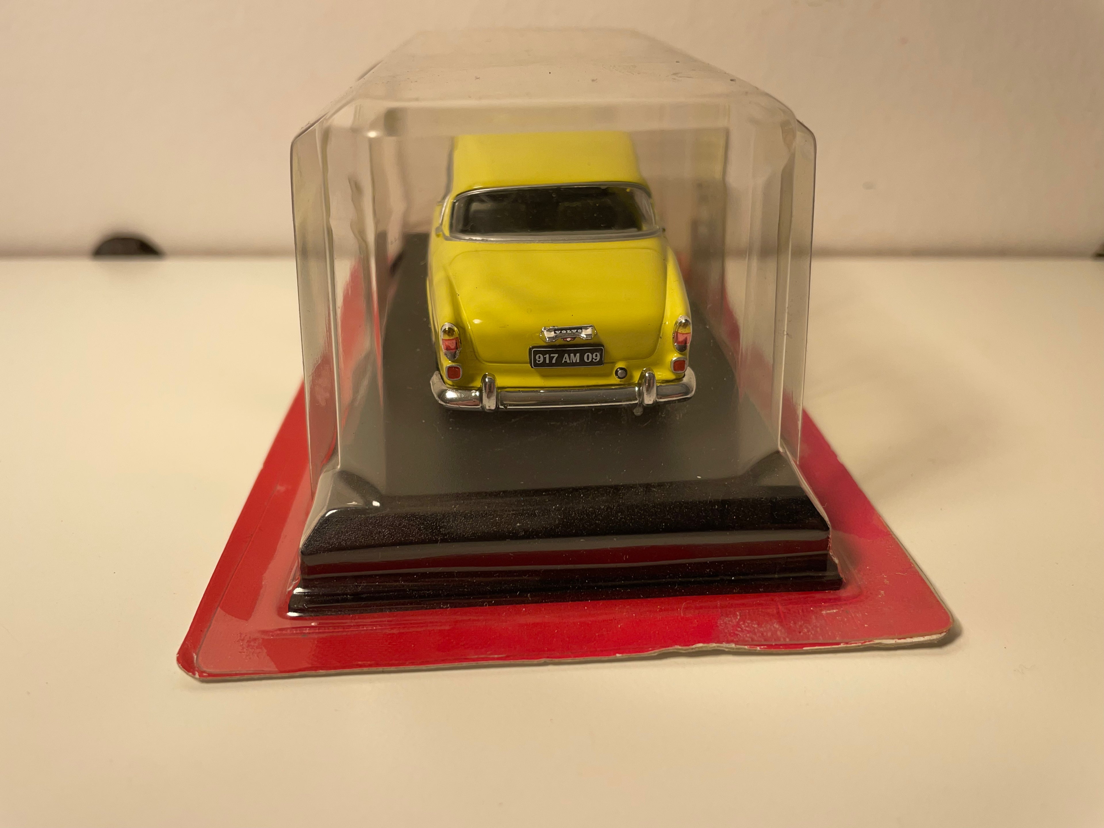 Volvo 122S amarelo de 1959 - Auto Plus