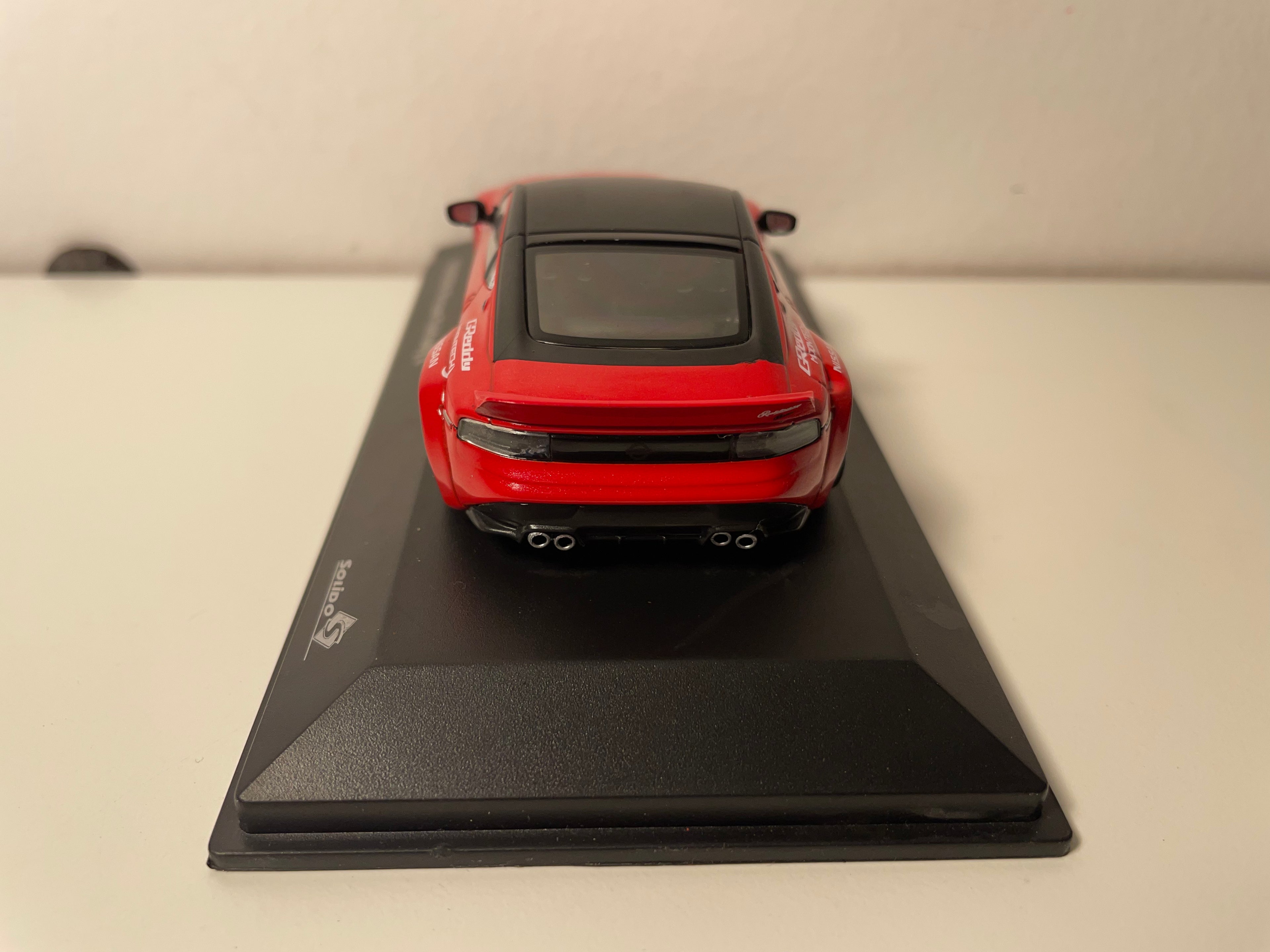 Pandem Nissan Fairlady Z czerwony - Solido