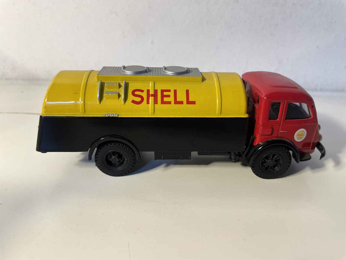 Czerwony, pomarańczowo-żółty i czarny samochód ciężarowy Renault Fainéant z 1957 roku SHELL - CORGI Classics nr 71205