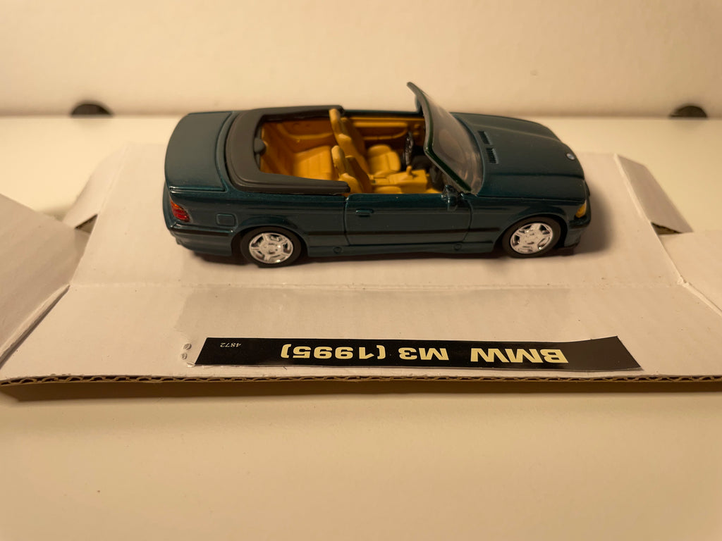 BMW M3 verde de 1995 - colección CityCruiser (caja de cartón sin borde)