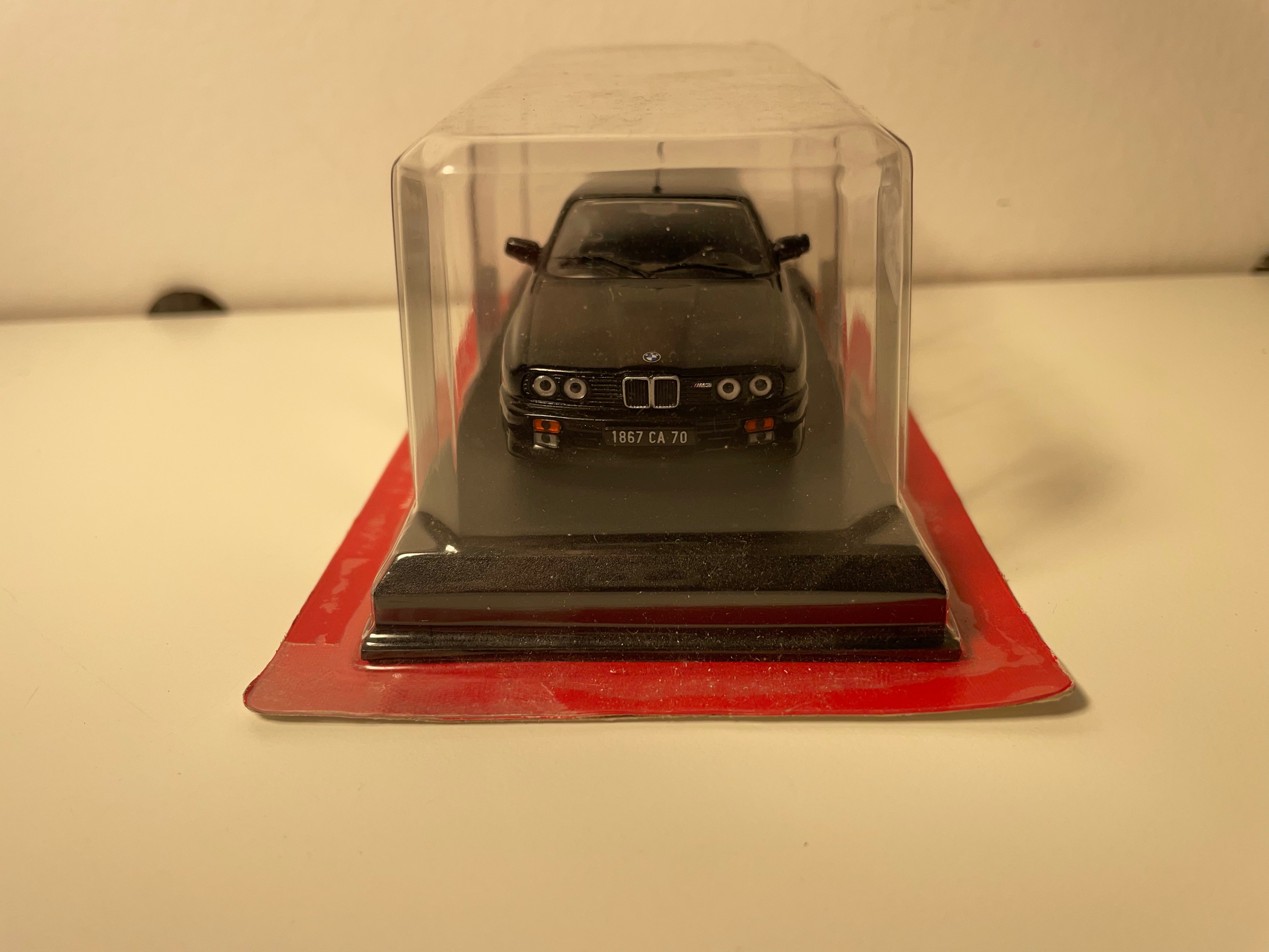 BMW M3 Preta de 1988 - Auto Plus
