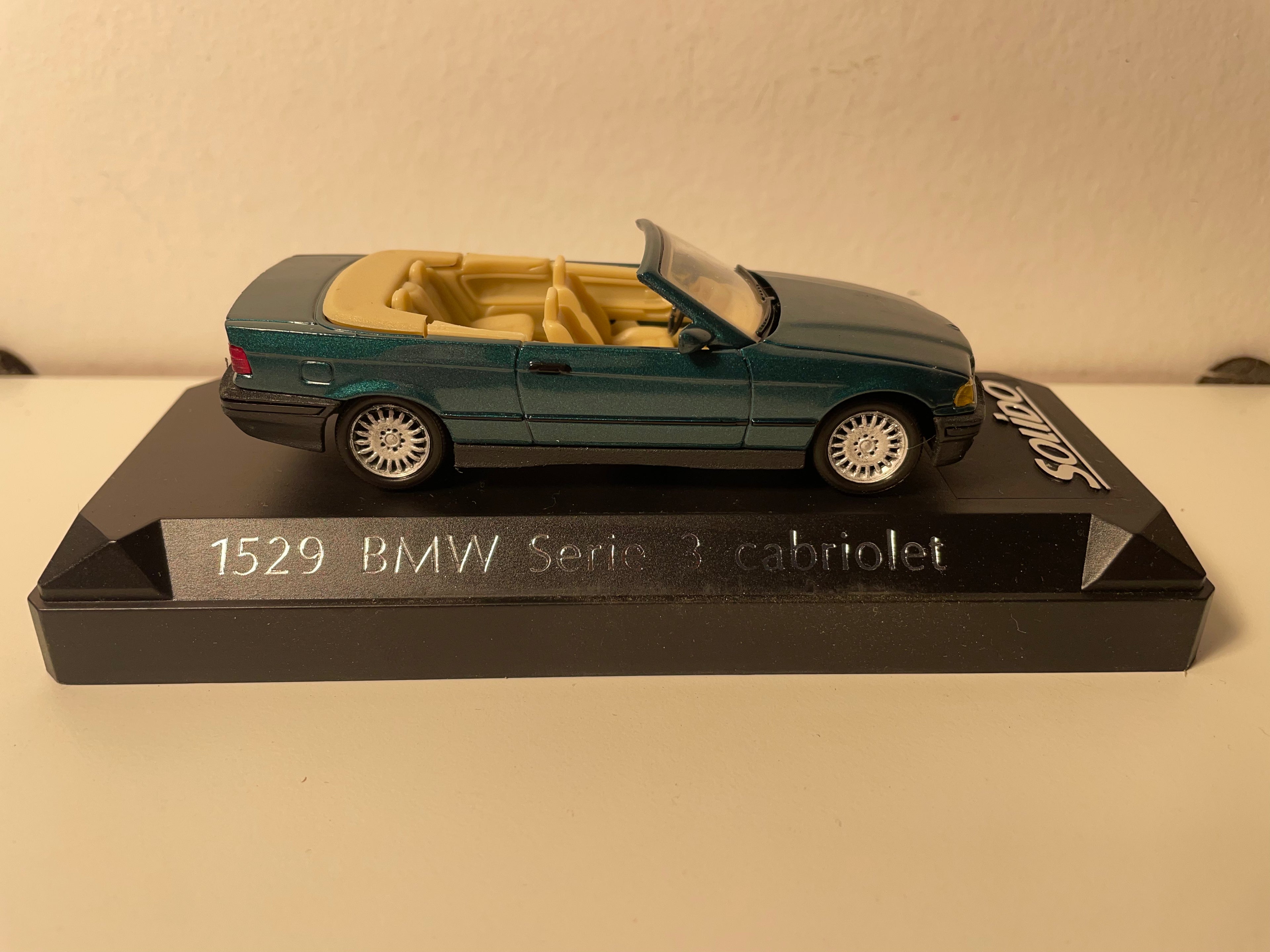 BMW Serie 3 Cabriolet am Grén - Solido Referenz 1529