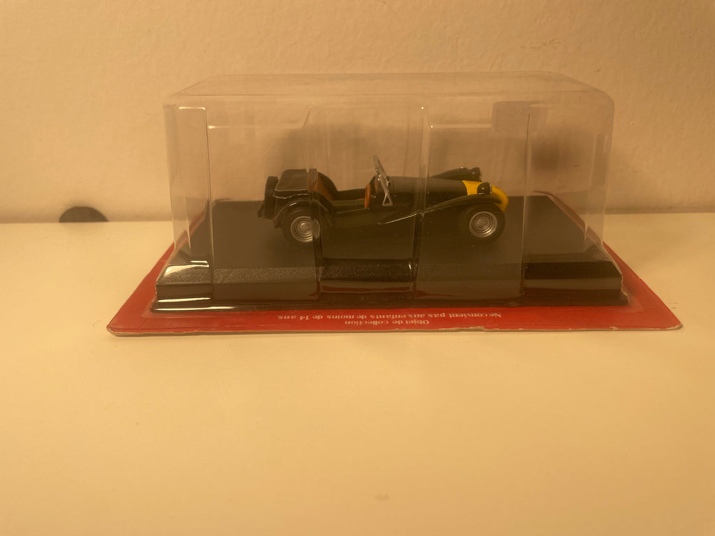 Lotus Seven czarny i żółty z 1965 roku - Auto Plus