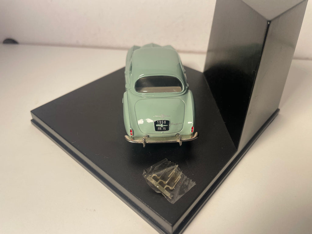 Renault Frégate Grün - ELYSÉE Kollektion (Quadratische Box)