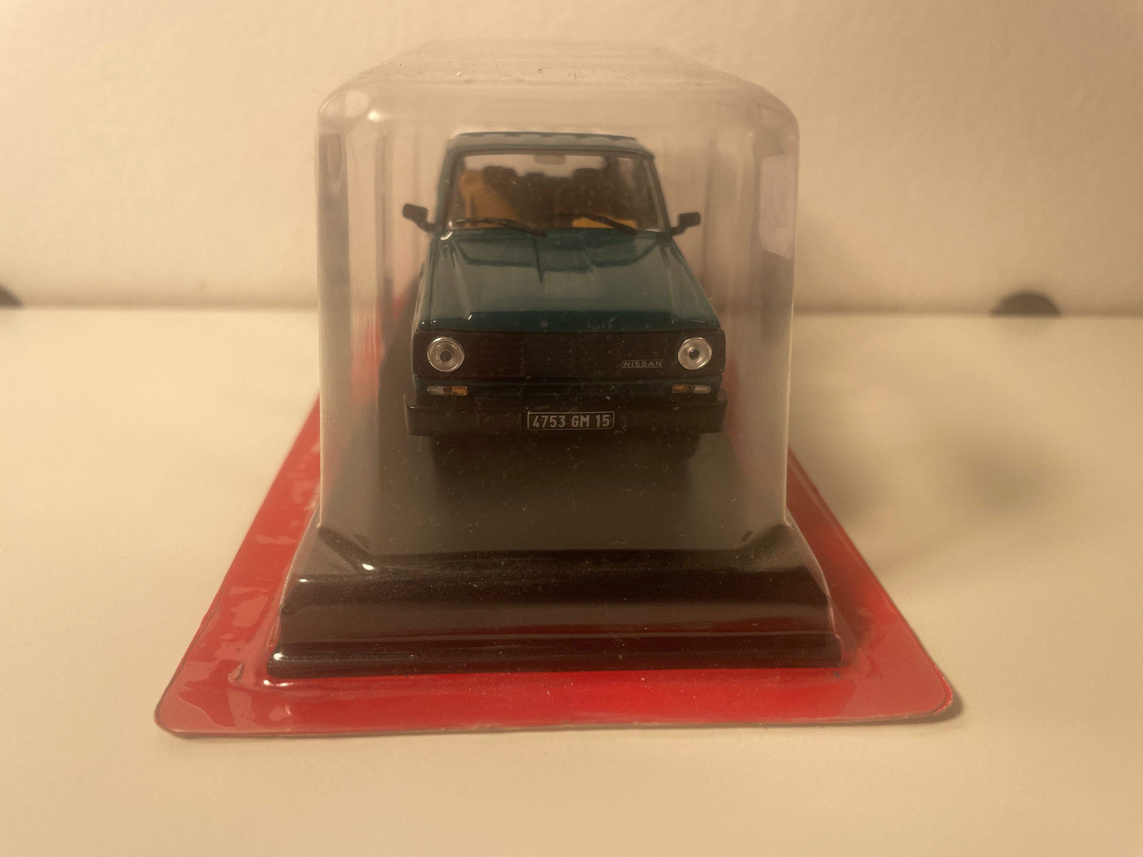 Nissan Patrol vert et blanc de 1984 - Auto Plus