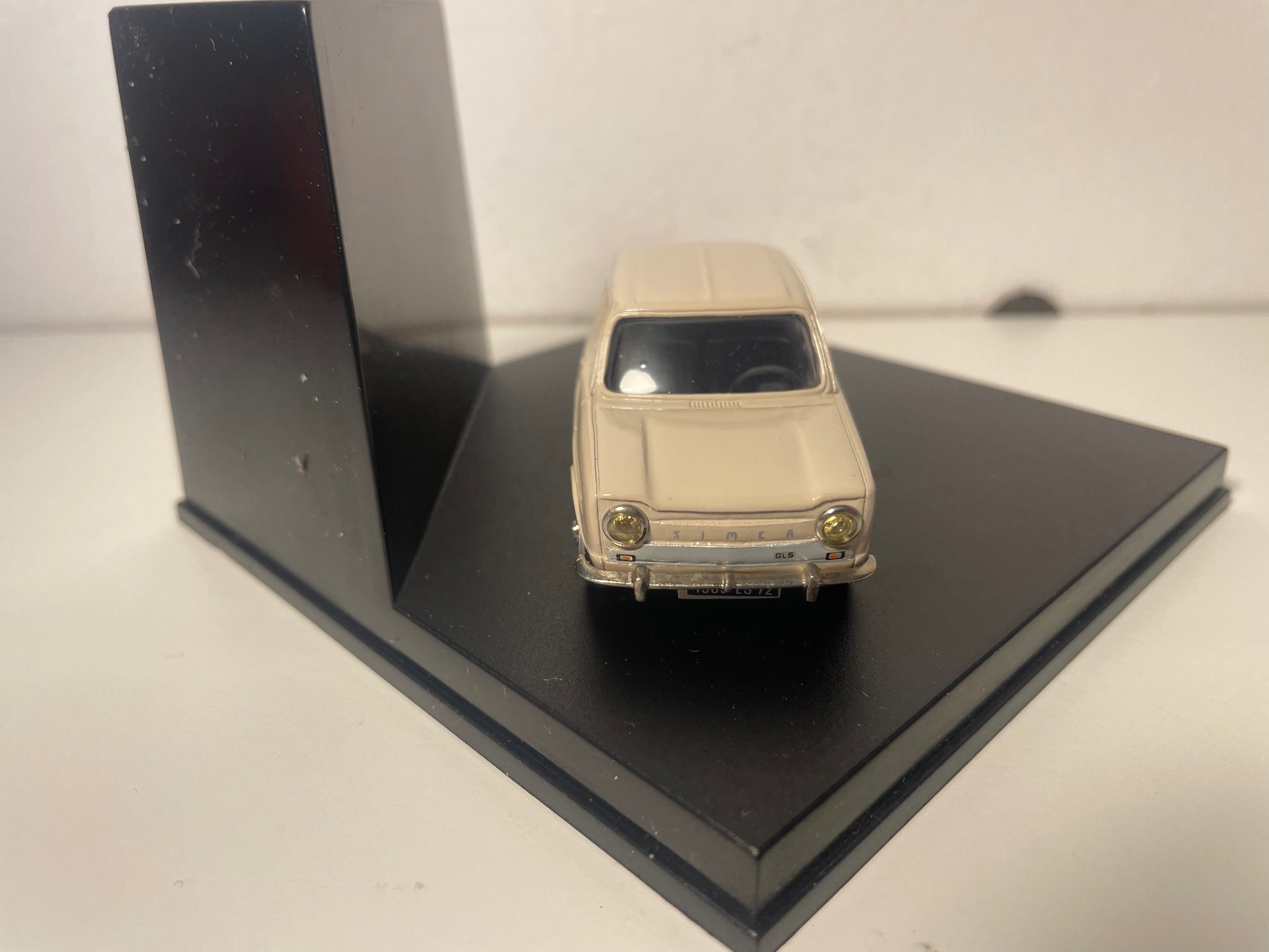 Simca 1000 marrón - colección GTS (caja cuadrada)