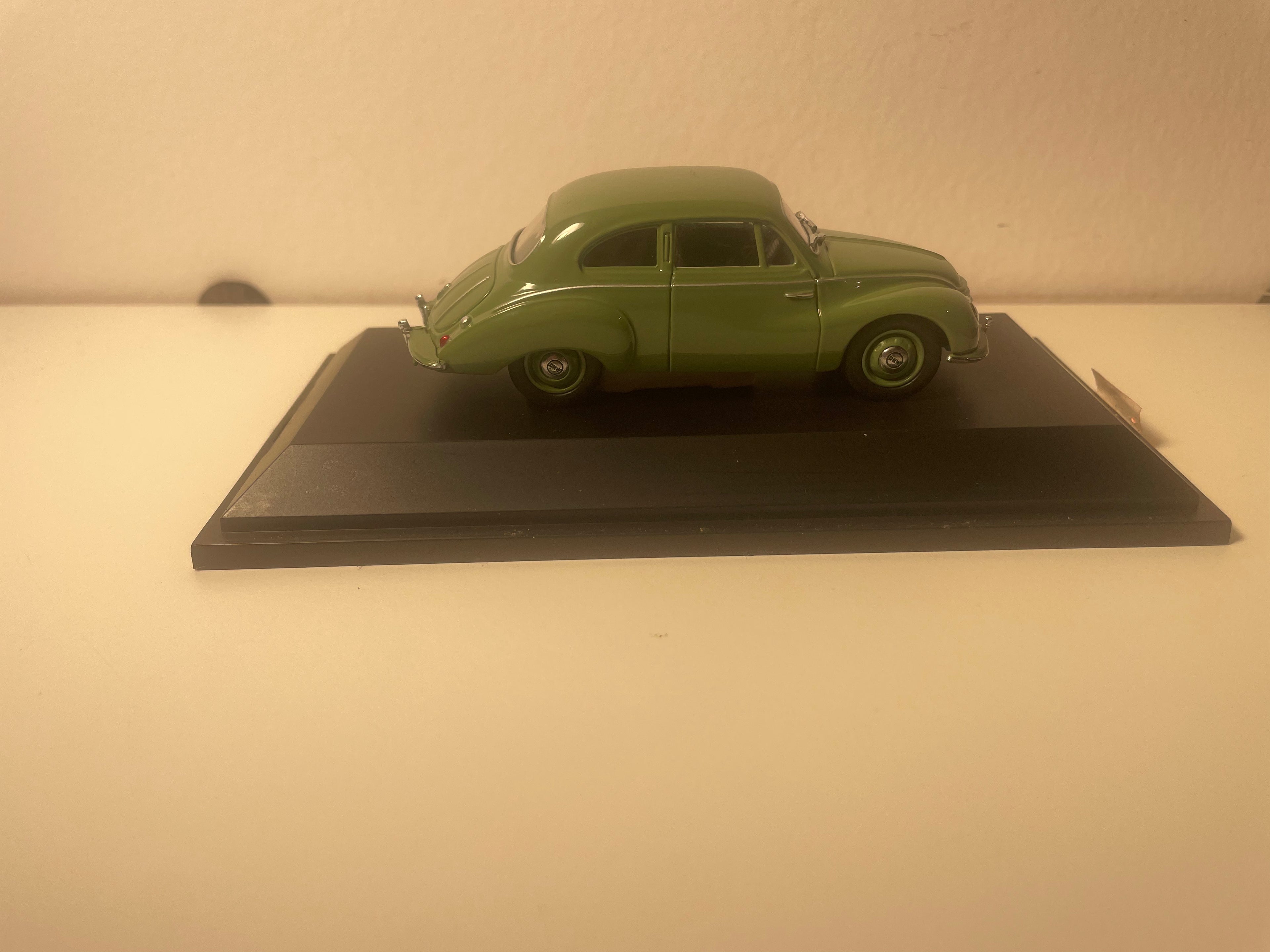 Audi DKW F91 verte - Schuco