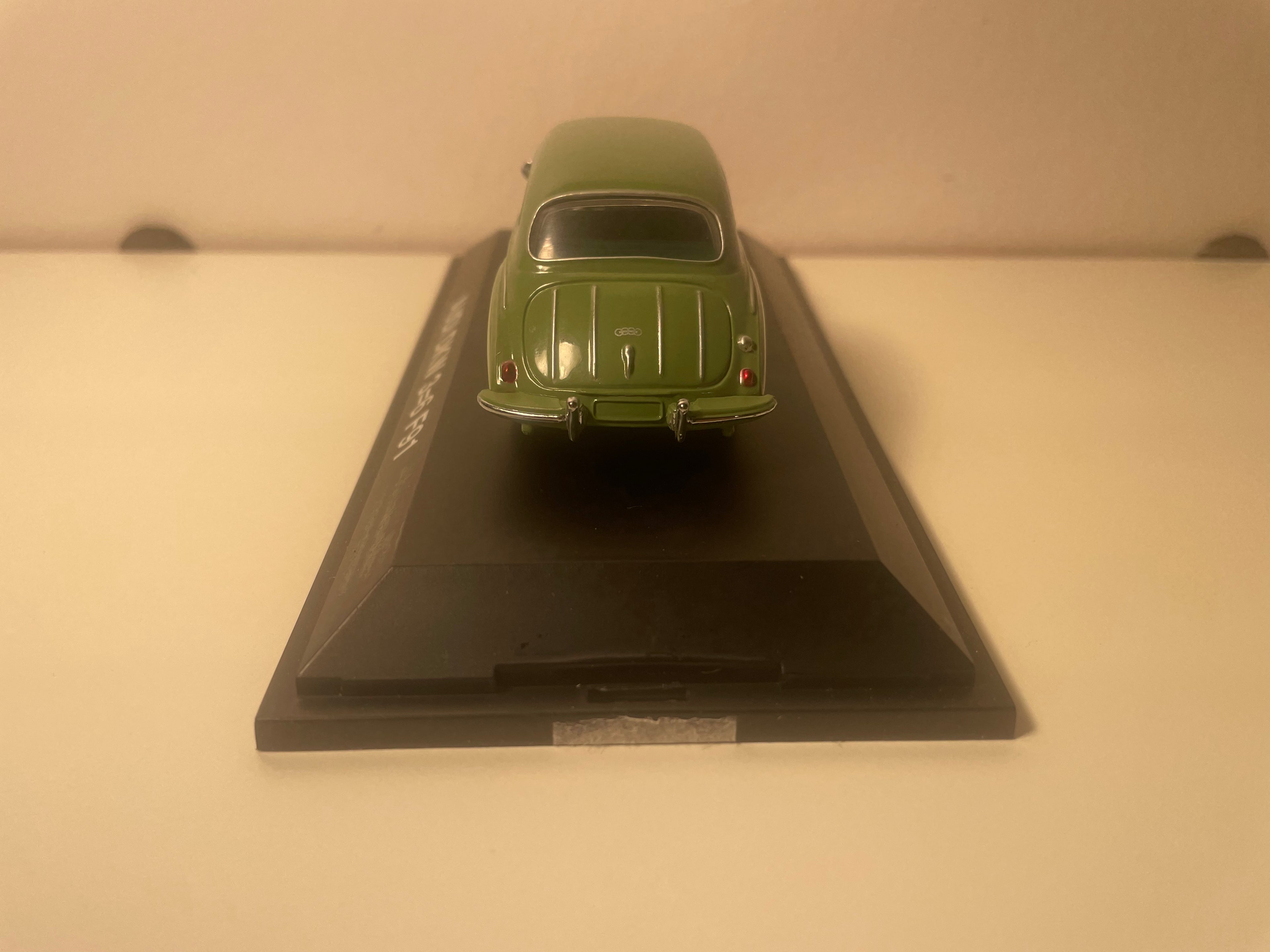 Audi DKW F91 verte - Schuco
