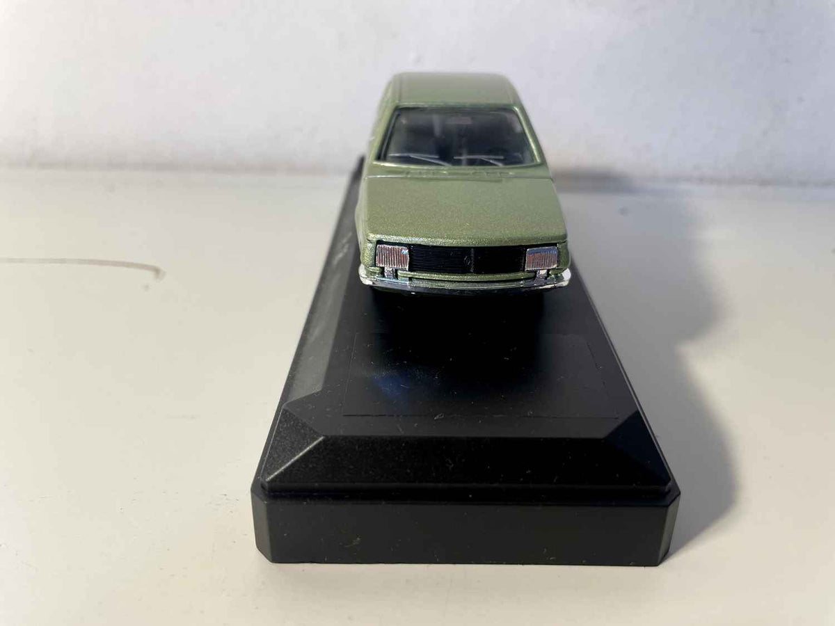 Renault 18 verte (Solido) - dans boite en carton violette