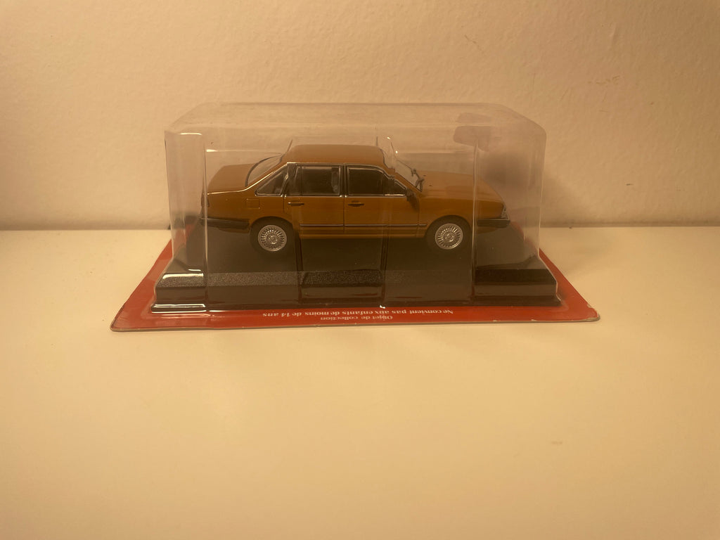 Volkswagen Santana brong aus 1981 - Auto Plus