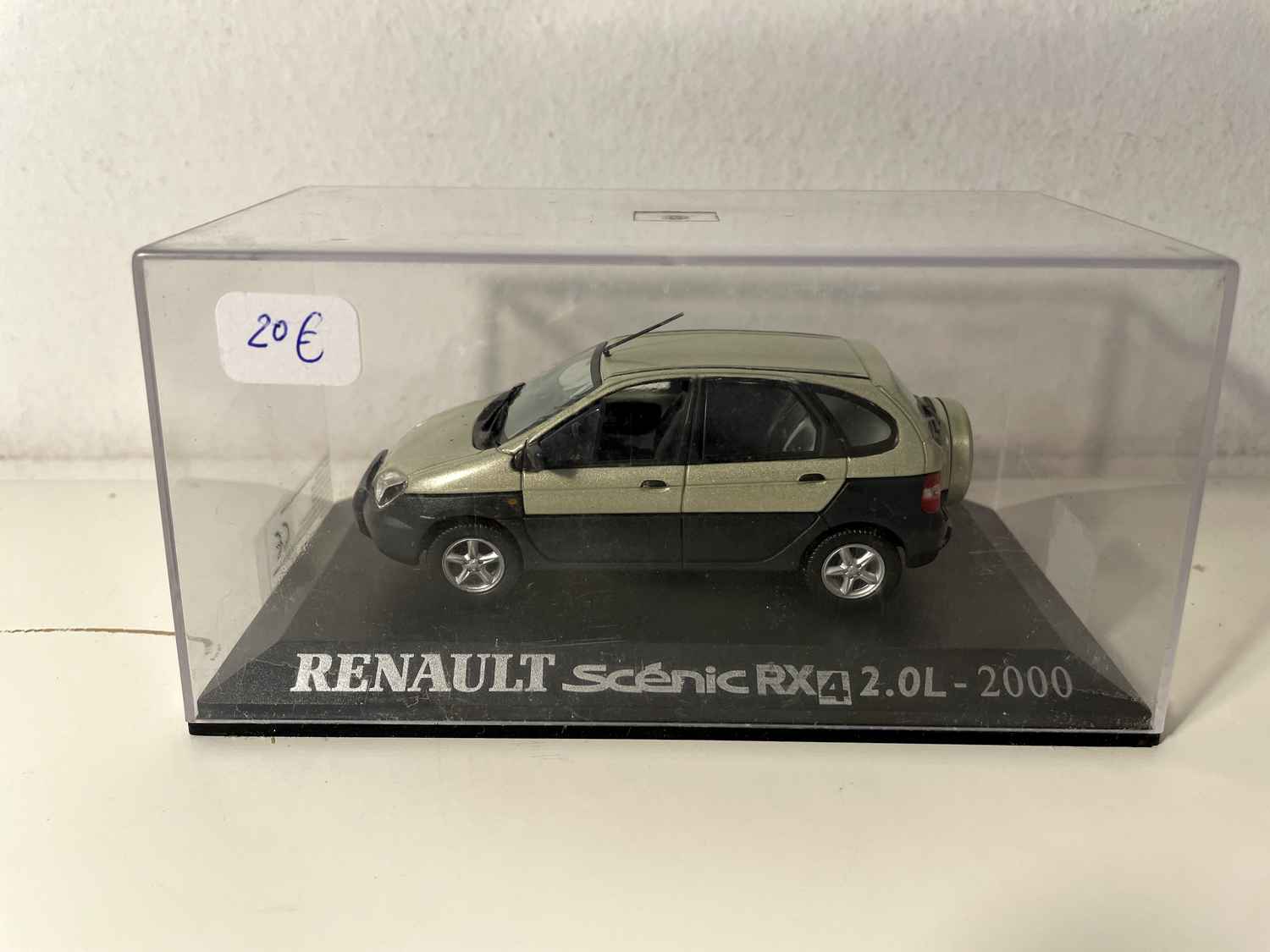 Renault Scénic RX4 2.0L verde/gris del año 2000