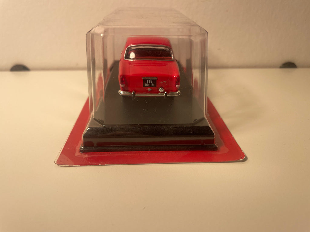 Alfa Roméo Giulietta TI rouge de 1958 - Auto Plus