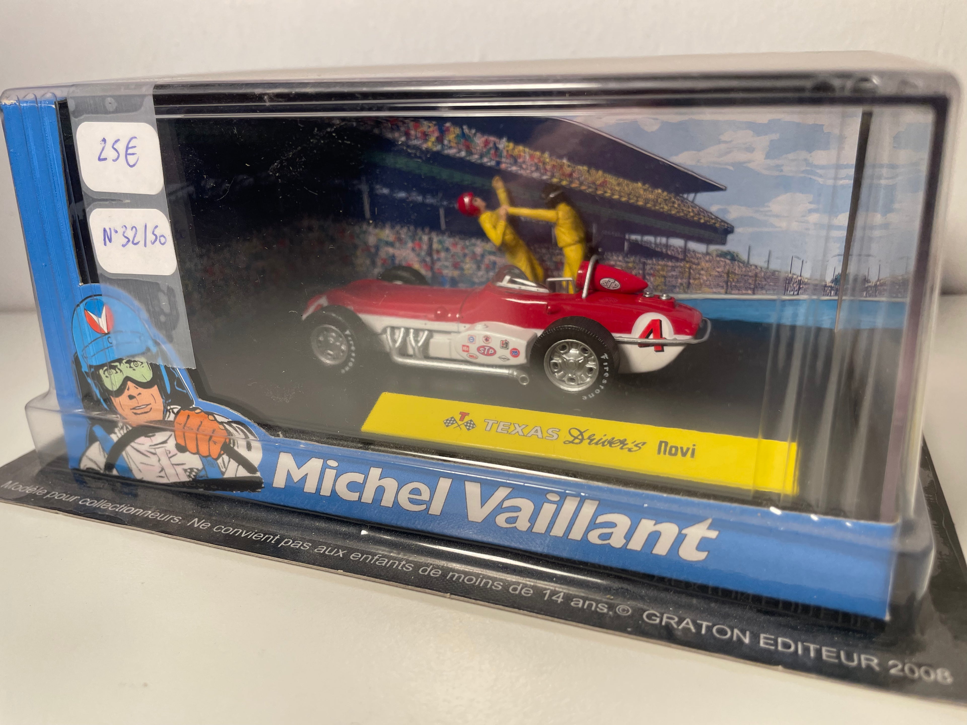 Roud a wäiss Gefier Nummer 4 Texas Driver's Novi (Suspense Album zu Indianapolis) - Michel Vaillant Comic
