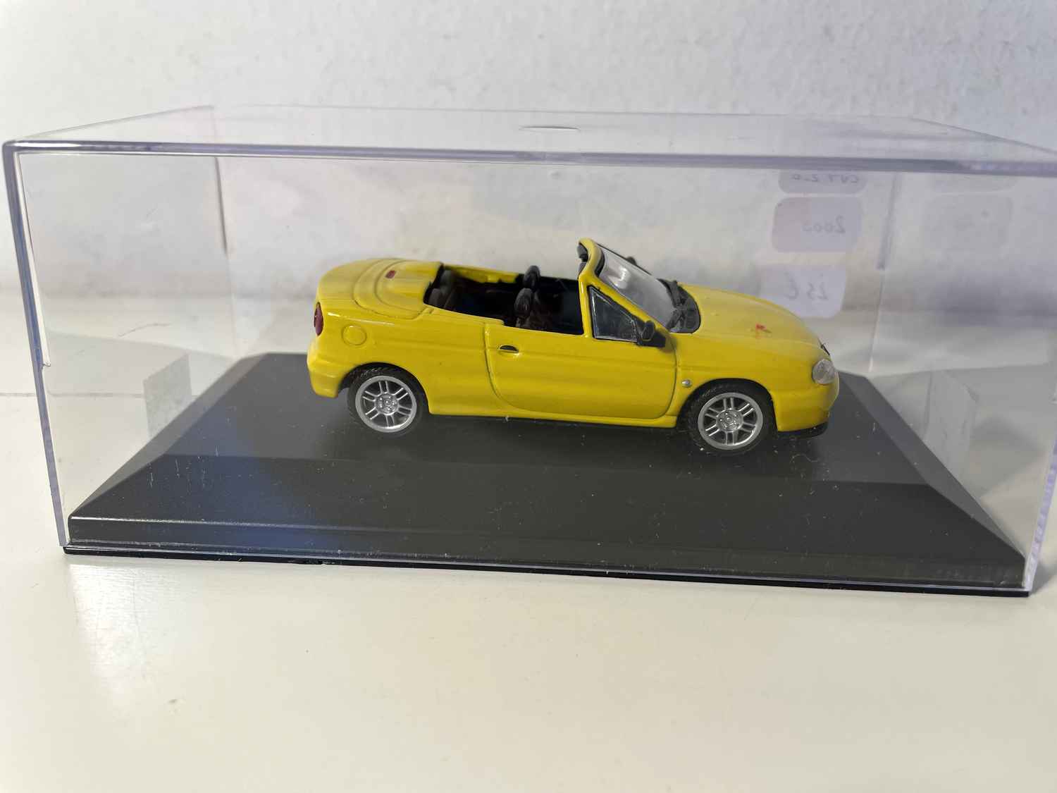 Renault Mégane cabriolet CVT 2.0 jaune de 2000