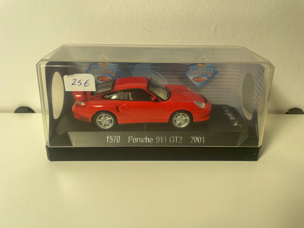 2001 Porsche 911 GT2 Red - Solido Reference 1570