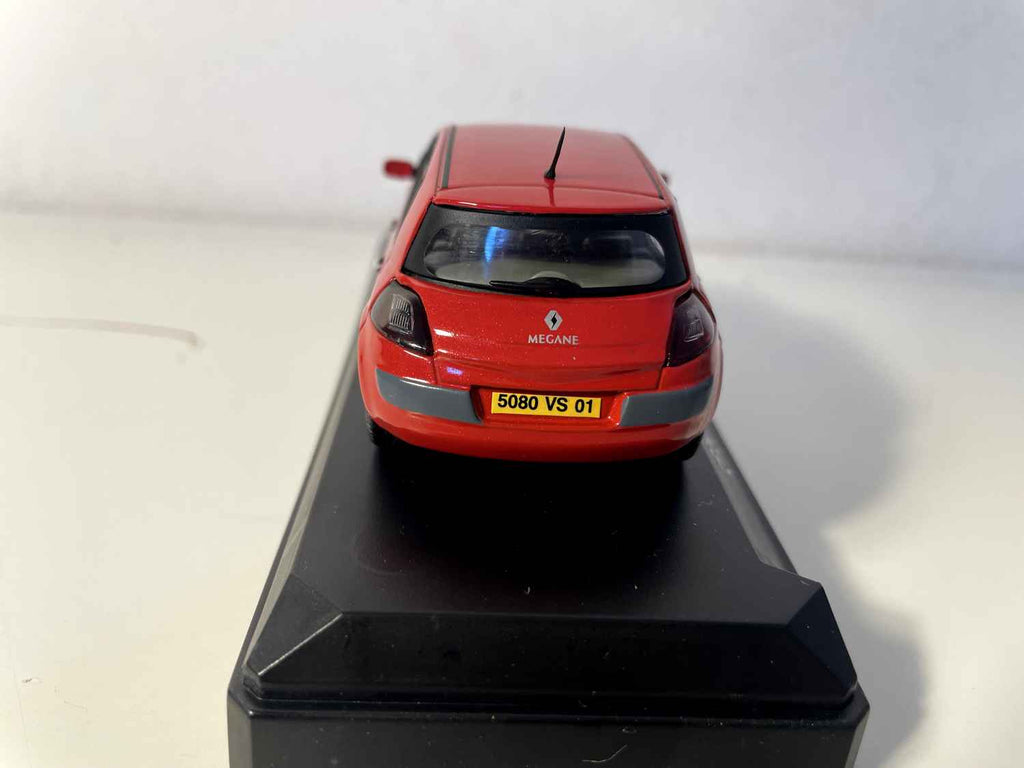 Renault Mégane rouge de 2003 (Solido référence 1579)