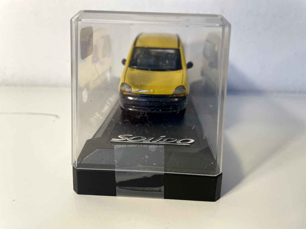 Renault Kangoo jaune de 1998 (Solido référence 1541)