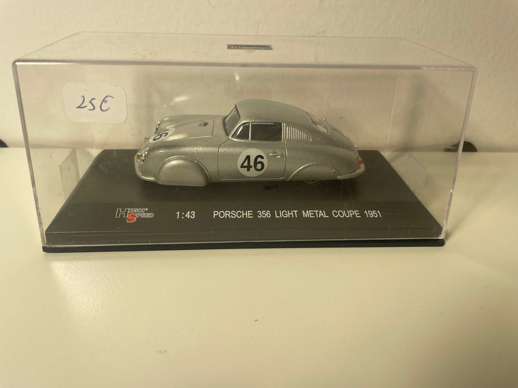 Porsche 356 light métal coupé szary numer 46 z 1951 roku - kolekcja High Speed