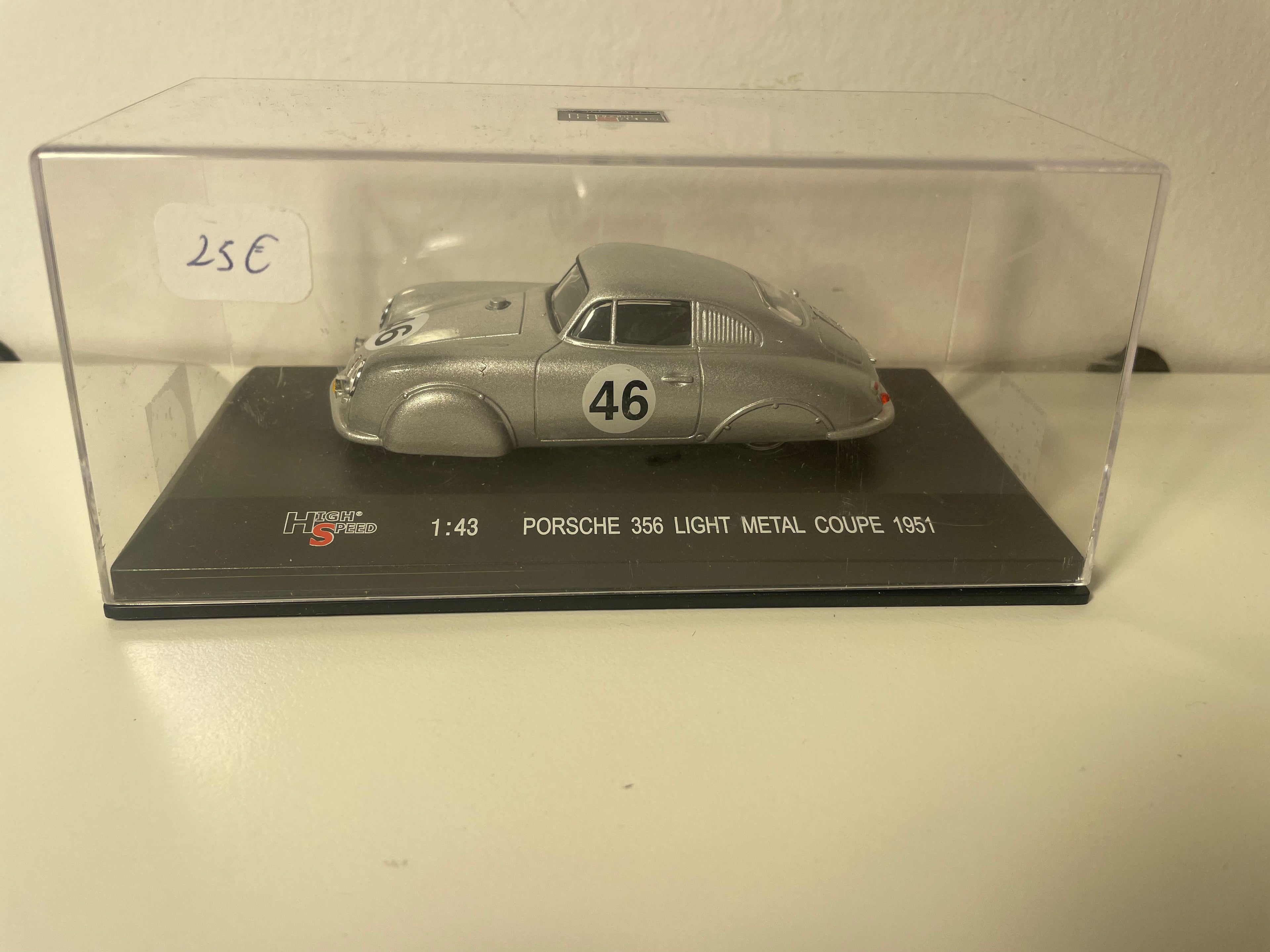 Porsche 356 light métal coupé szary numer 46 z 1951 roku - kolekcja High Speed