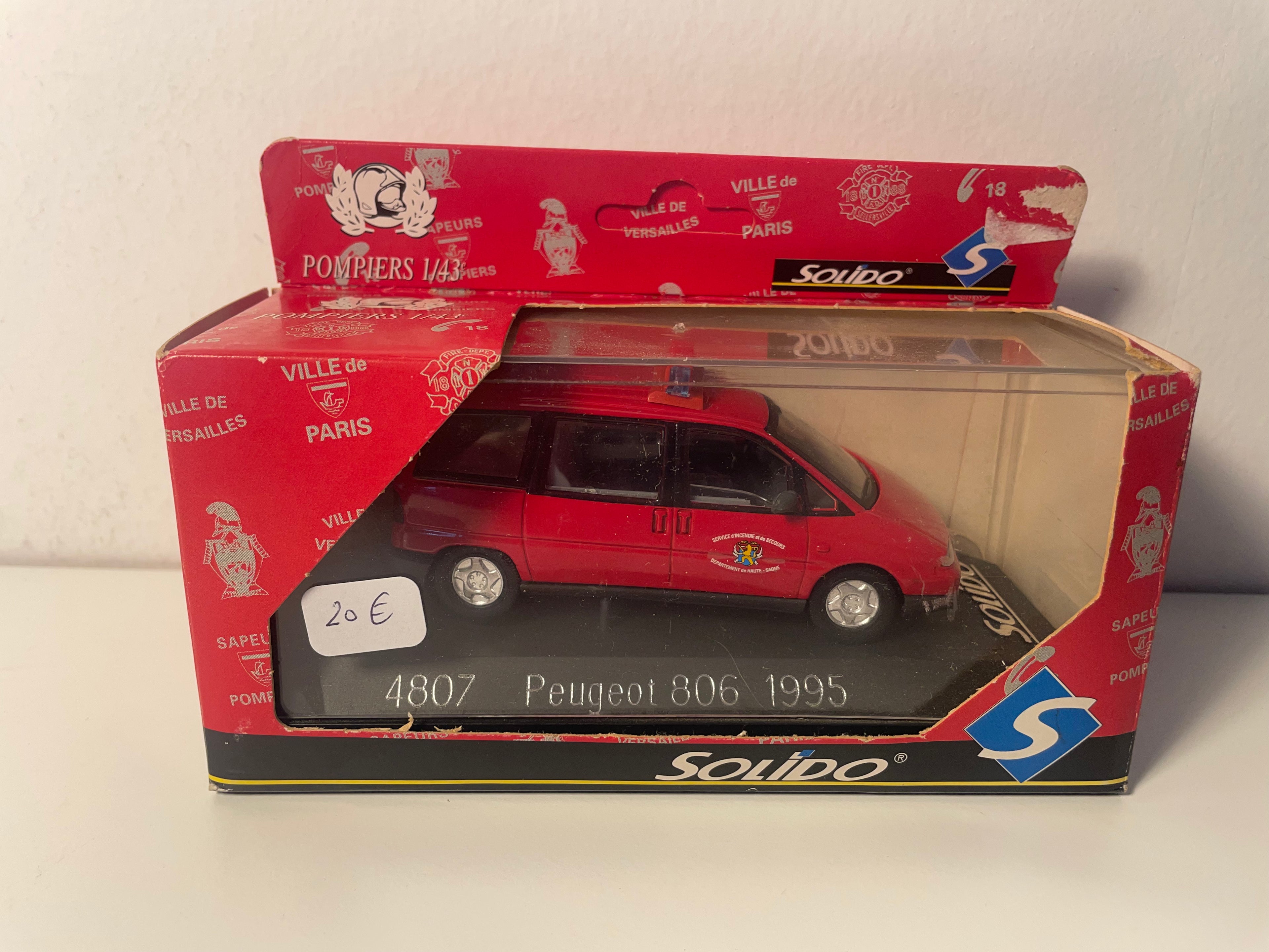 Peugeot 806 rouge de 1995 - POMPIERS - Solido référence 4807 (service d'incendie et de secours département de Haute-Saône (70)