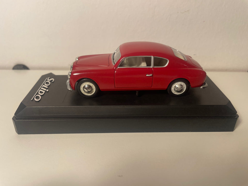 1951 Donkerrode Lancia Aurelia - Solido referentie 4563
