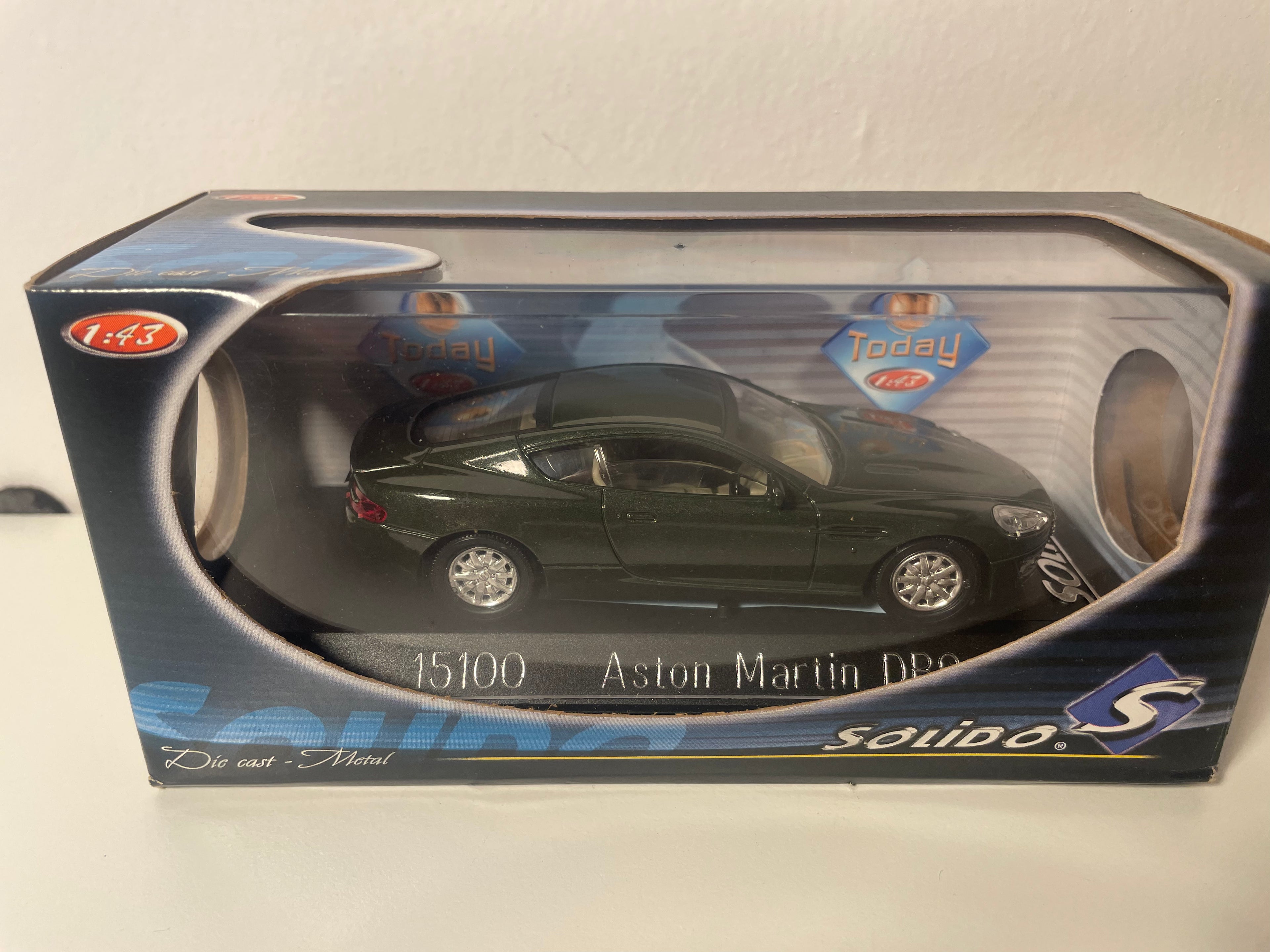 Aston Martin db9 verde - Solido referencia 15100