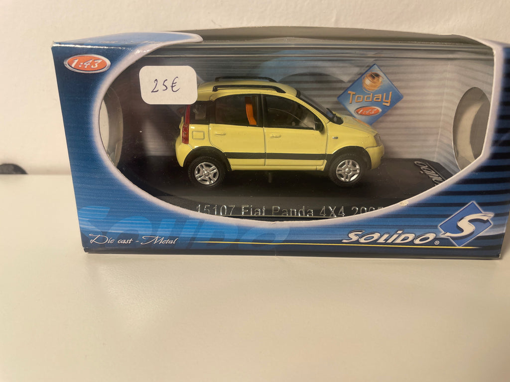 Fiat Panda 4x4 gialla del 2005 - riferimento Solido 15107