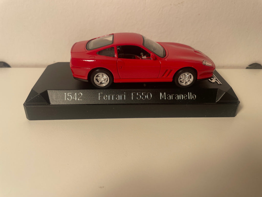 Ferrari F550 Maranello rojo - Solido referencia 1542