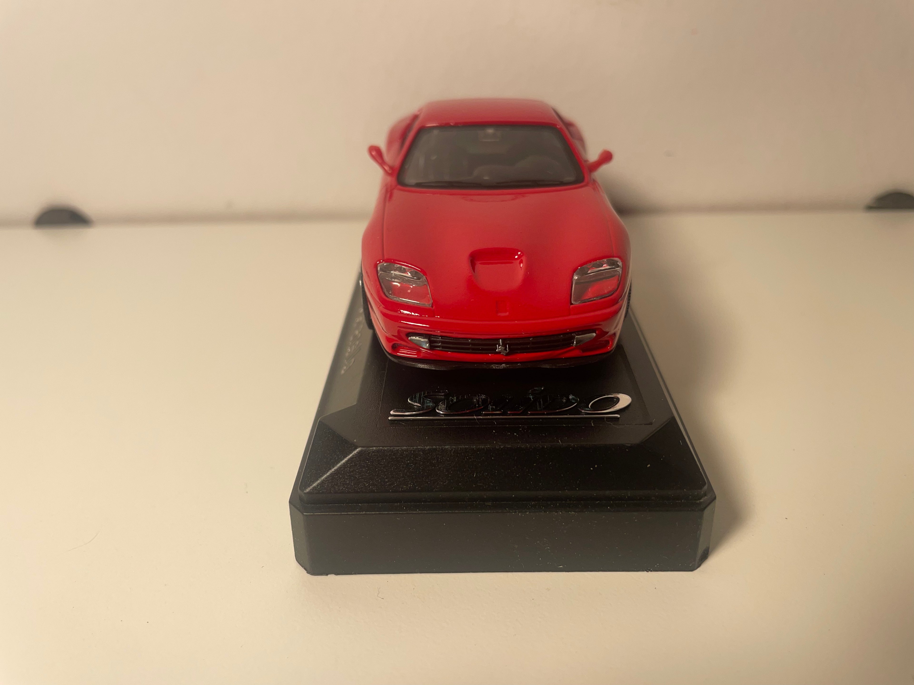 Ferrari F550 Maranello rout - Solido Referenz 1542