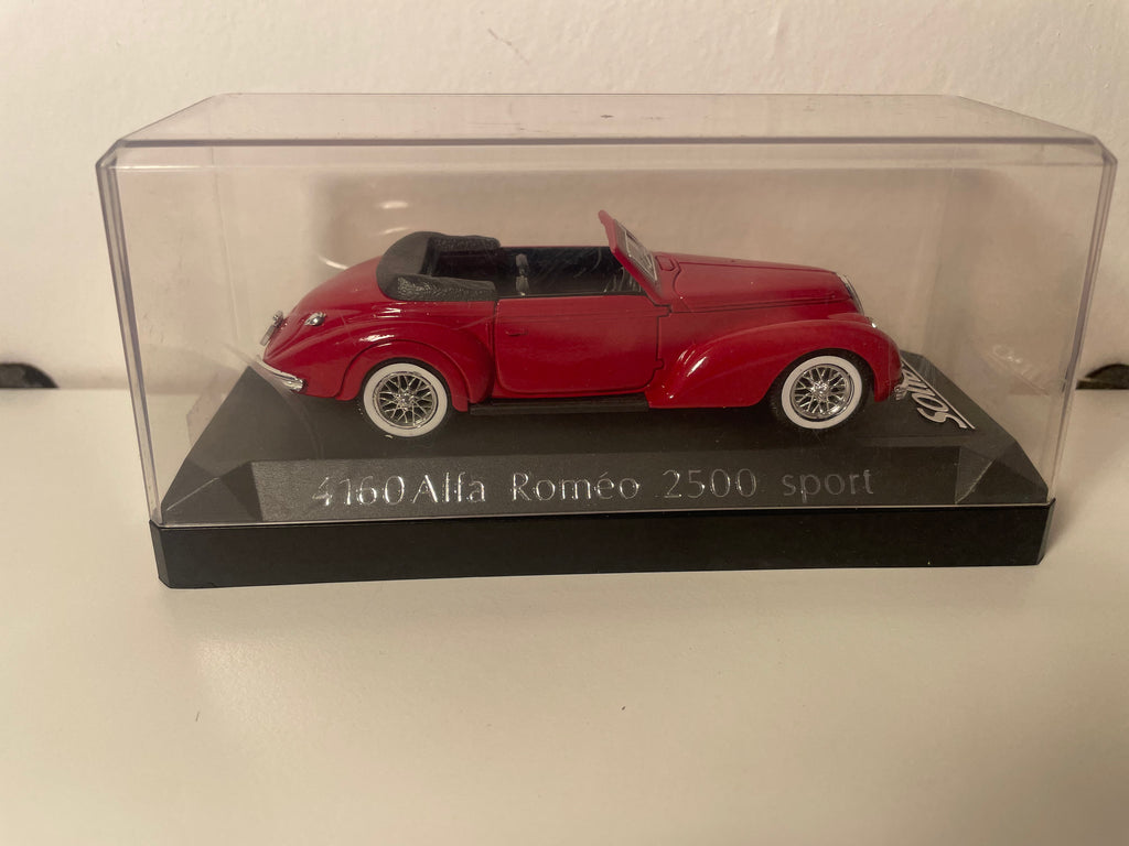 Alfa Romeo 2500 Sport - Solido referencja 4160