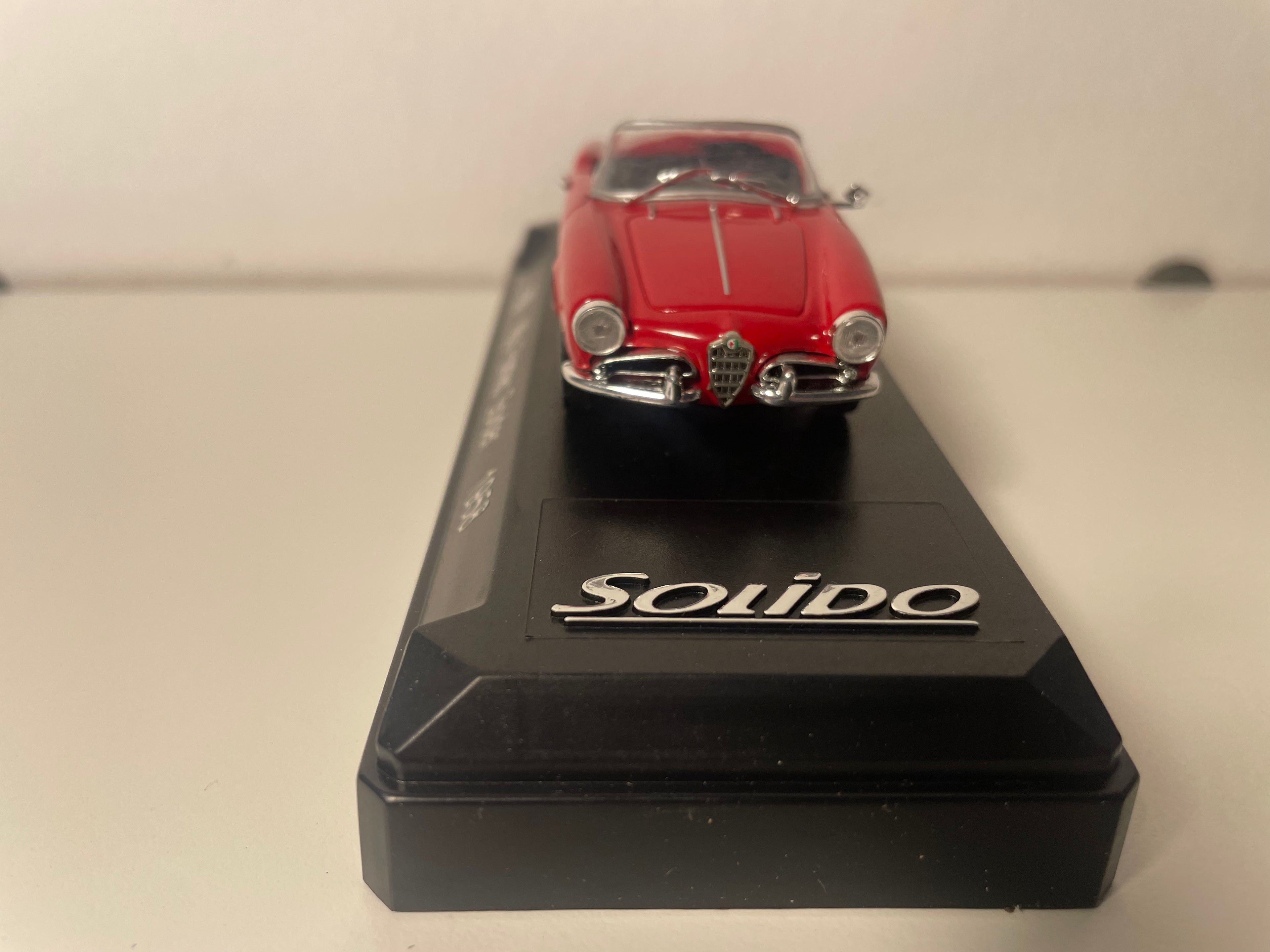1958 Alfa Romeo Spider Rood - Solido Referentie 4589