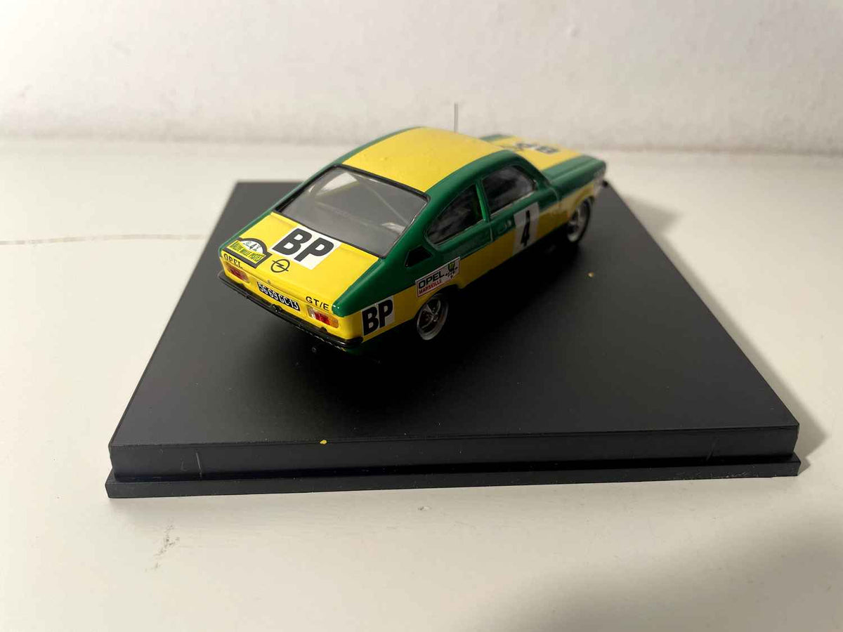 Opel Kadett GTE żółty i zielony numer 4 - 1. Mille Pistes z 1976 - TROFEU ref 2102
