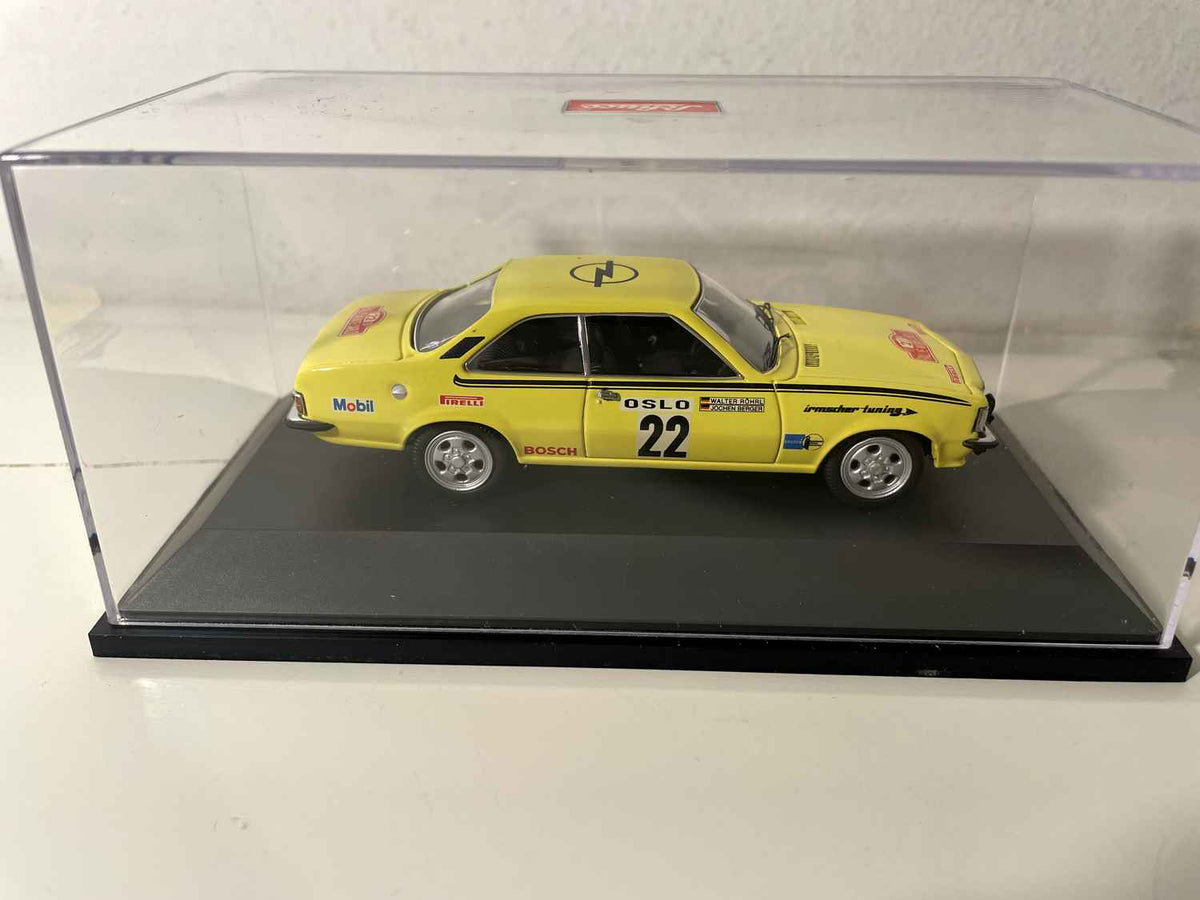 Opel Commodore B GS/E gelb Nummer 22 - SCHUCO