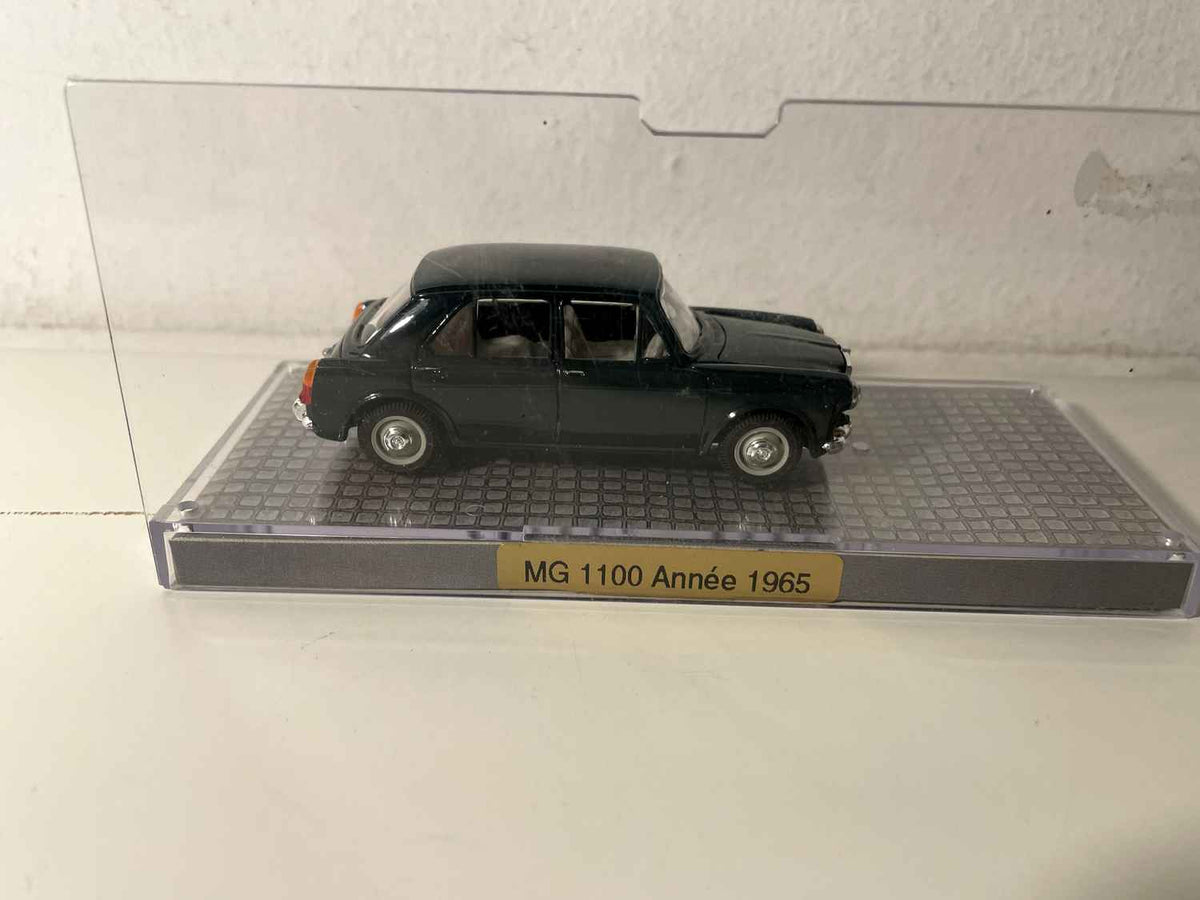 MG 1100 zielony z 1965 roku - NOREV